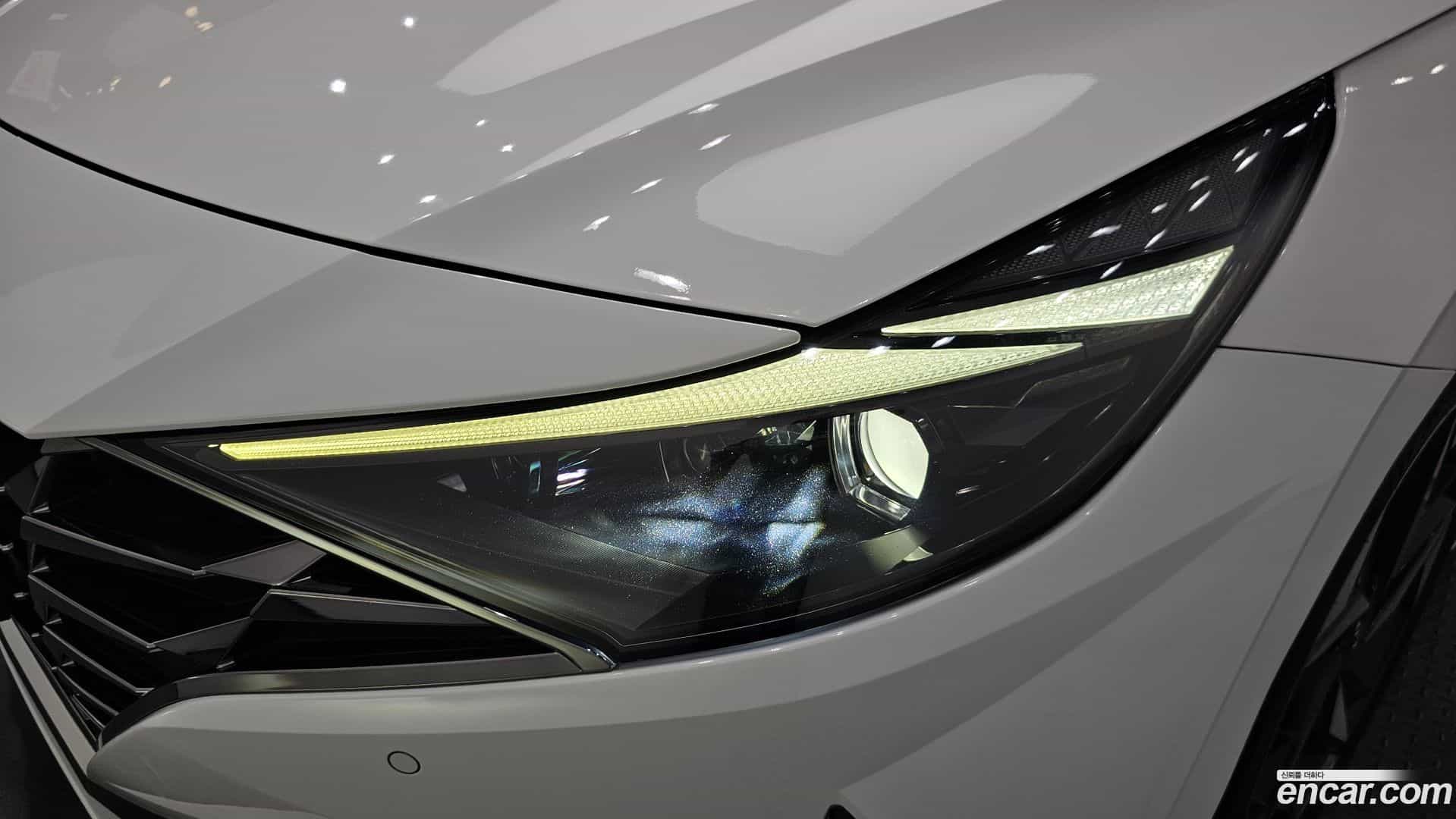 AVANTE Hyundai 2020.3-OUTER-032