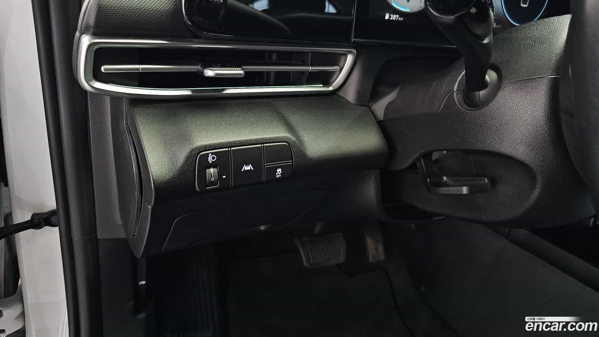 AVANTE Hyundai 2020.3-OPTION-045