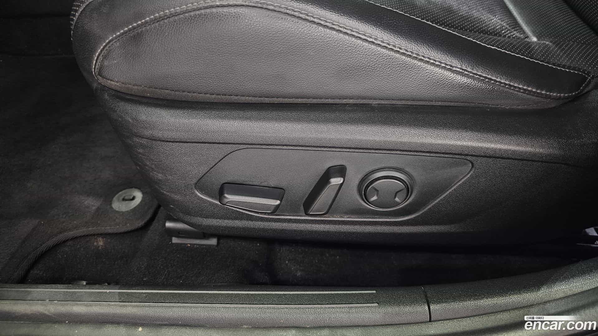 AVANTE Hyundai 2020.3-OPTION-047