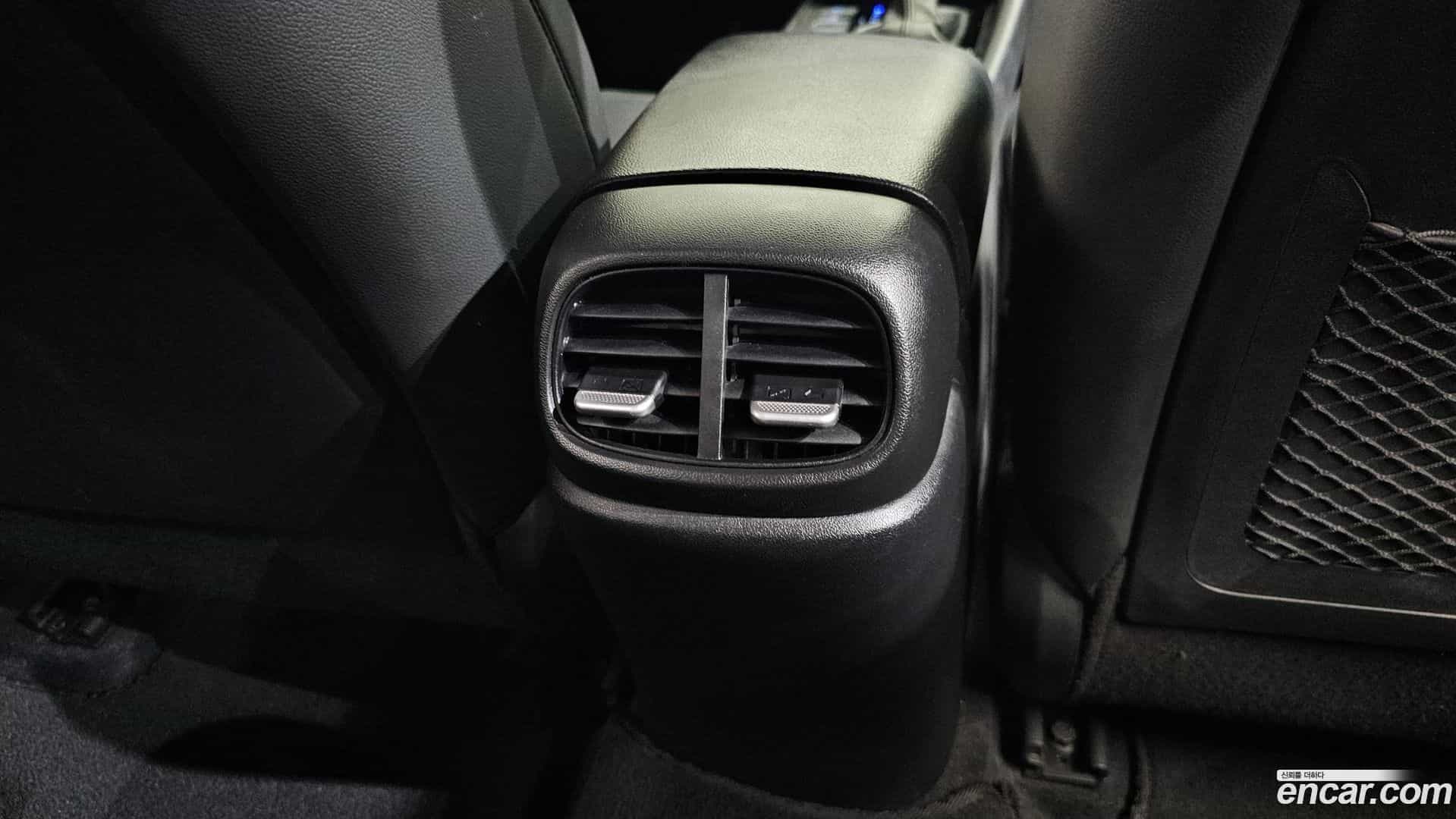 AVANTE Hyundai 2020.3-OPTION-048