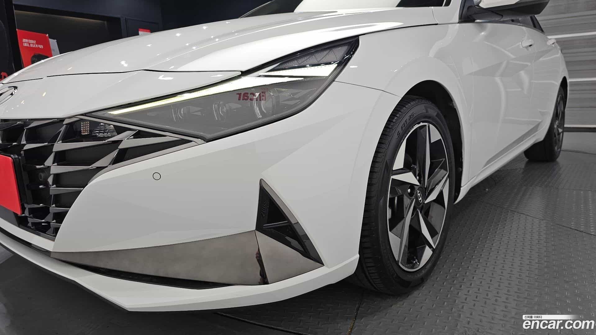 AVANTE Hyundai 2020.3-OPTION-051