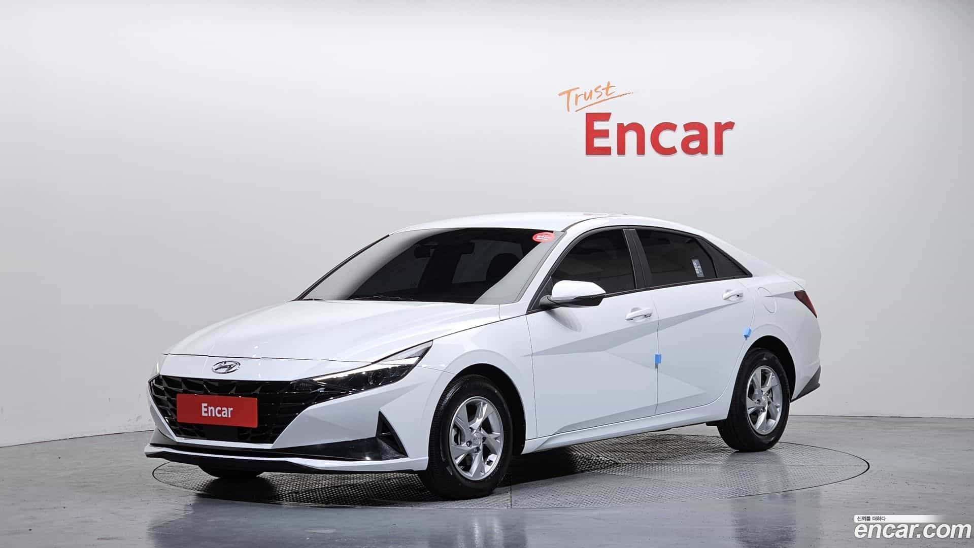 AVANTE Hyundai 2022.6-OUTER-001