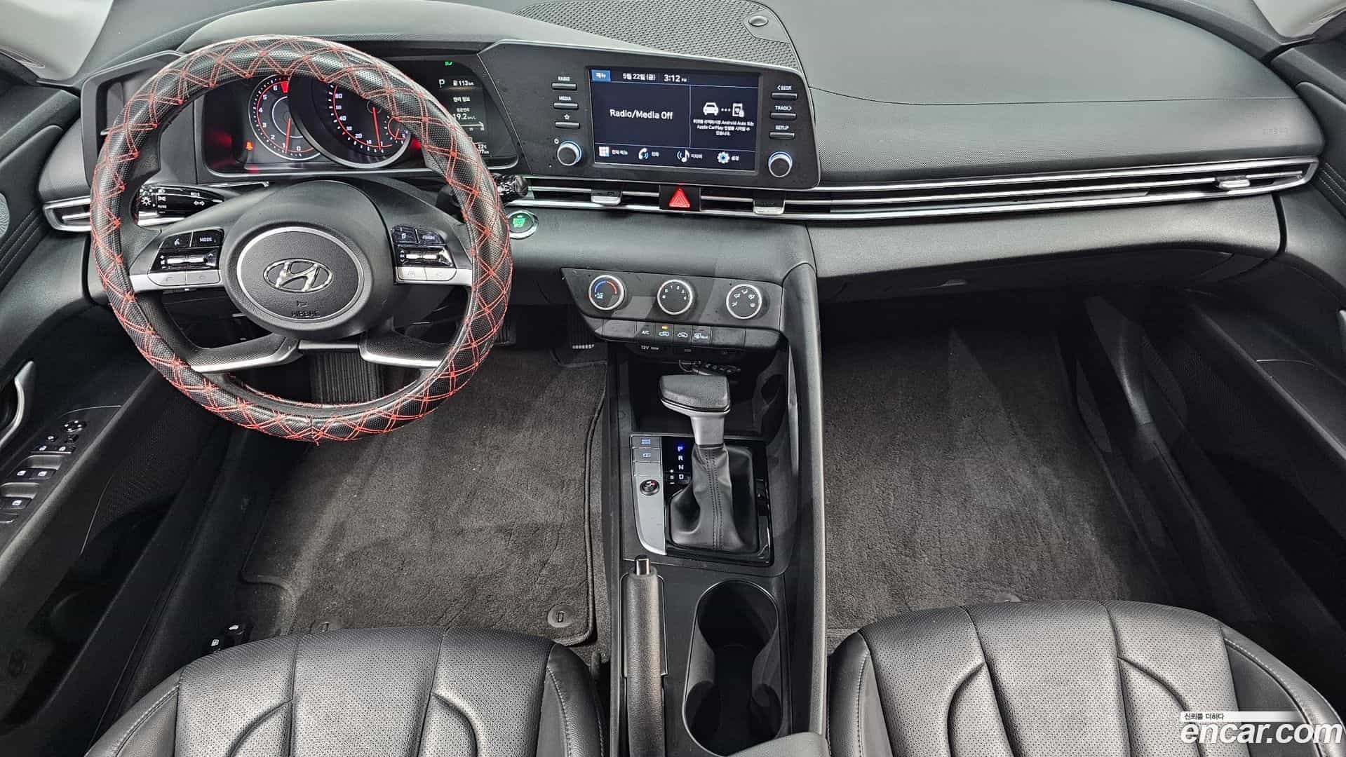 AVANTE Hyundai 2022.6-INNER-007