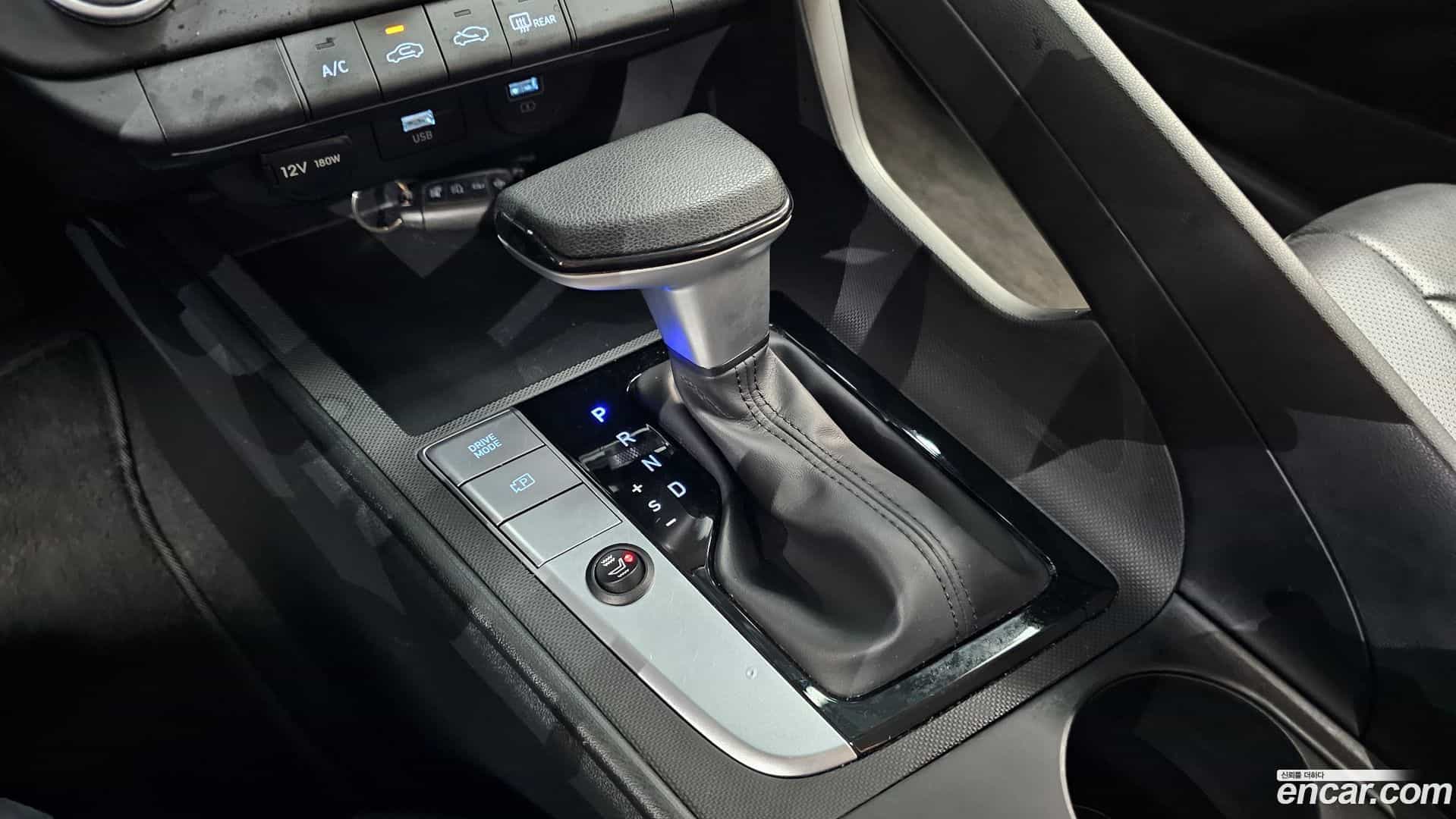 AVANTE Hyundai 2022.6-INNER-009