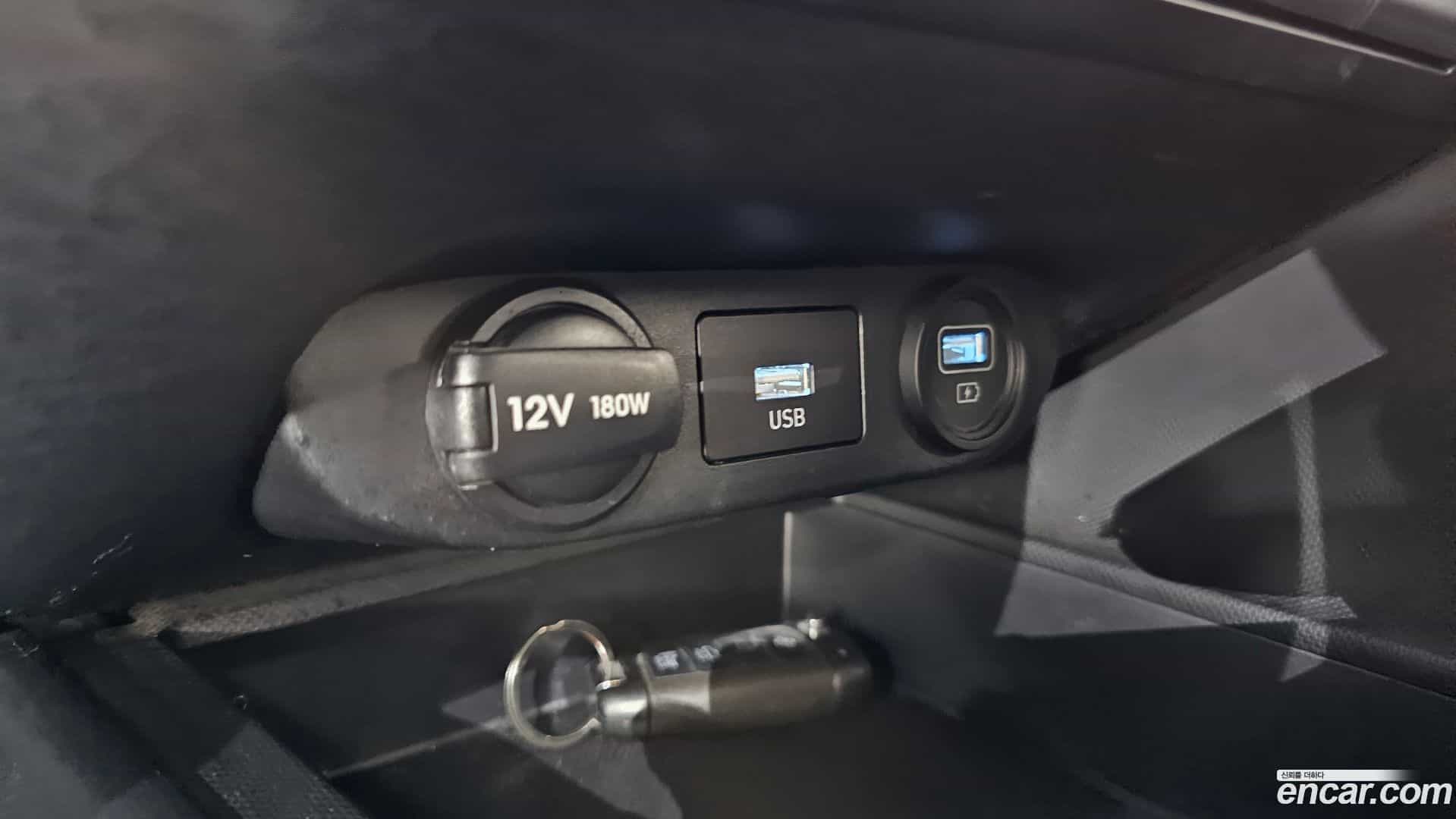 AVANTE Hyundai 2022.6-OPTION-017