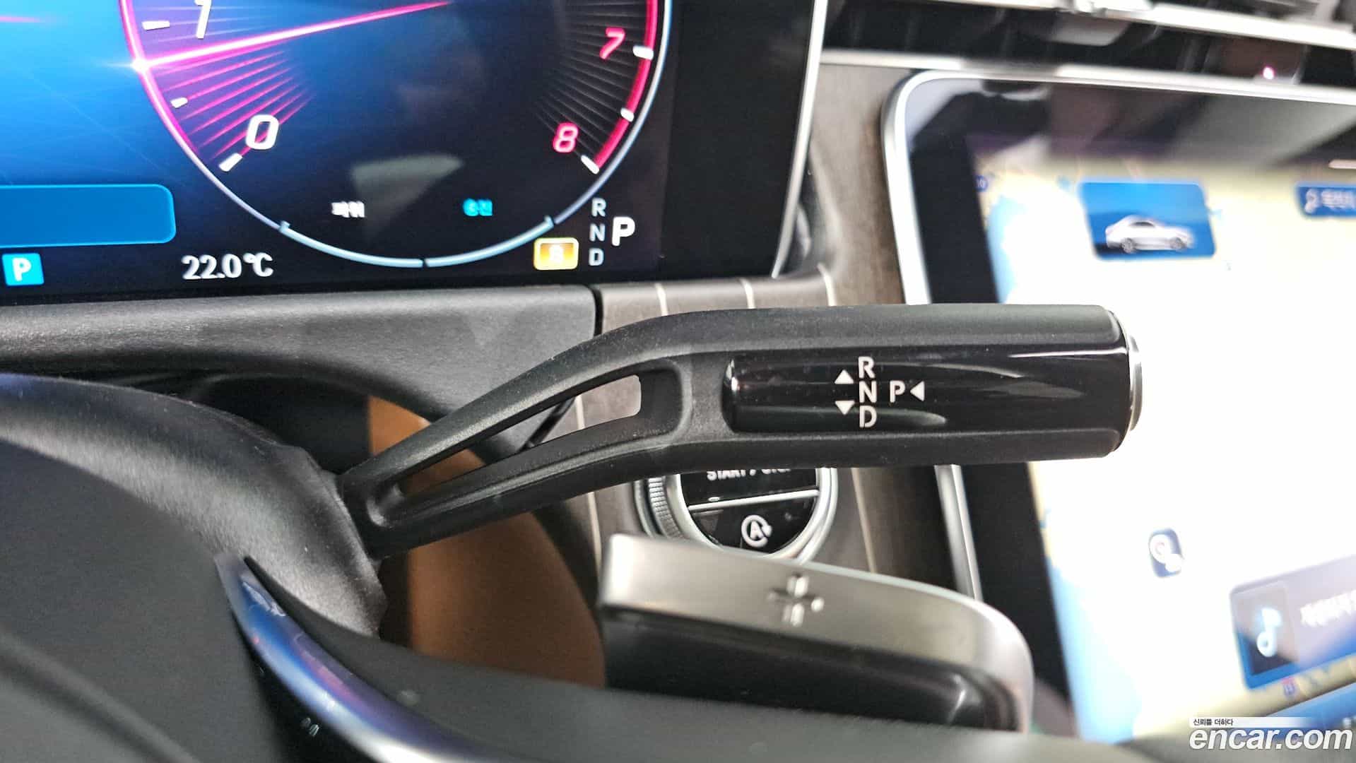 E-Class Mercedes-Benz 2024.4-INNER-009