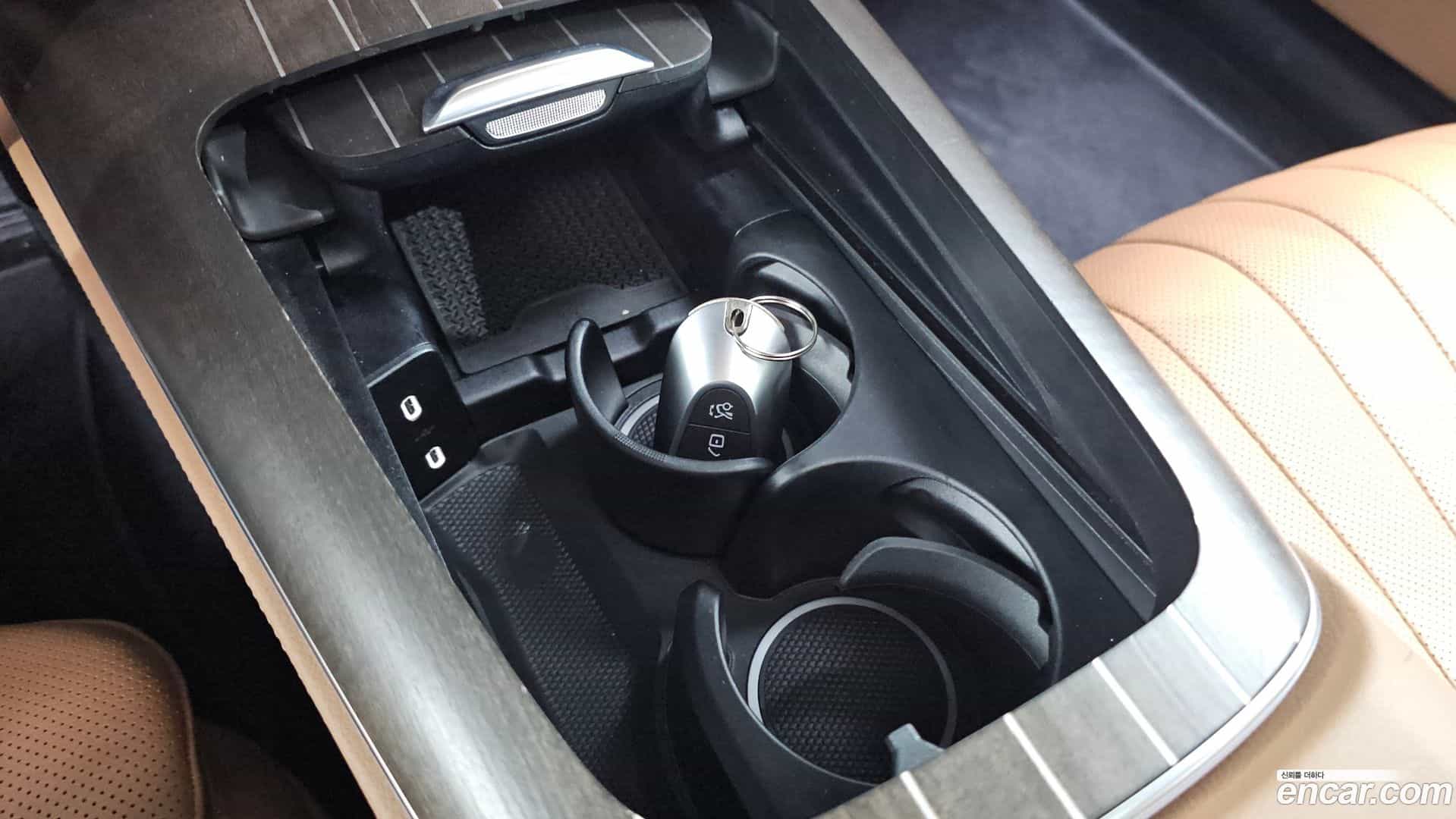 E-Class Mercedes-Benz 2024.4-OPTION-023