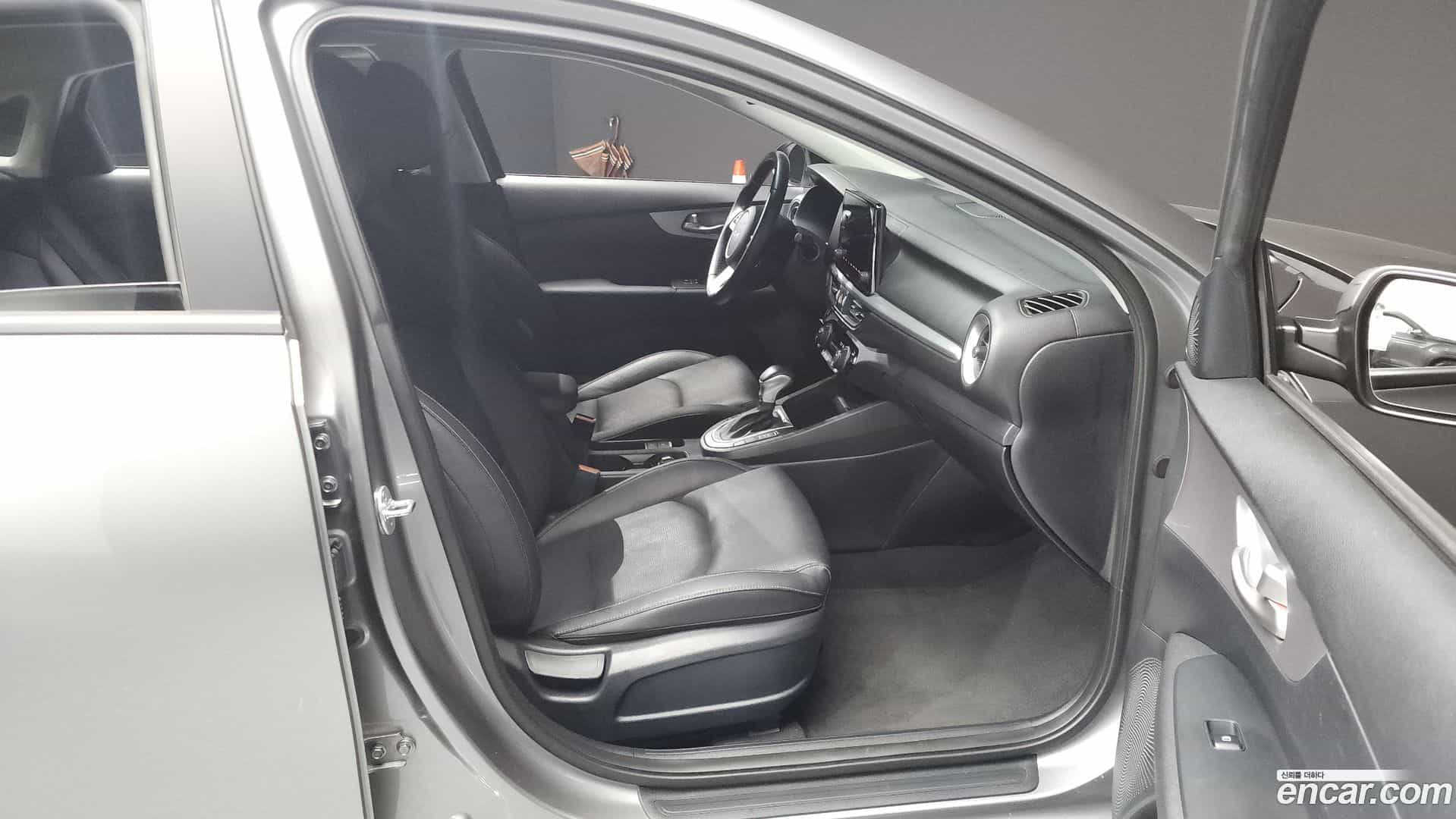 K3 Kia 2021.5-INNER-036