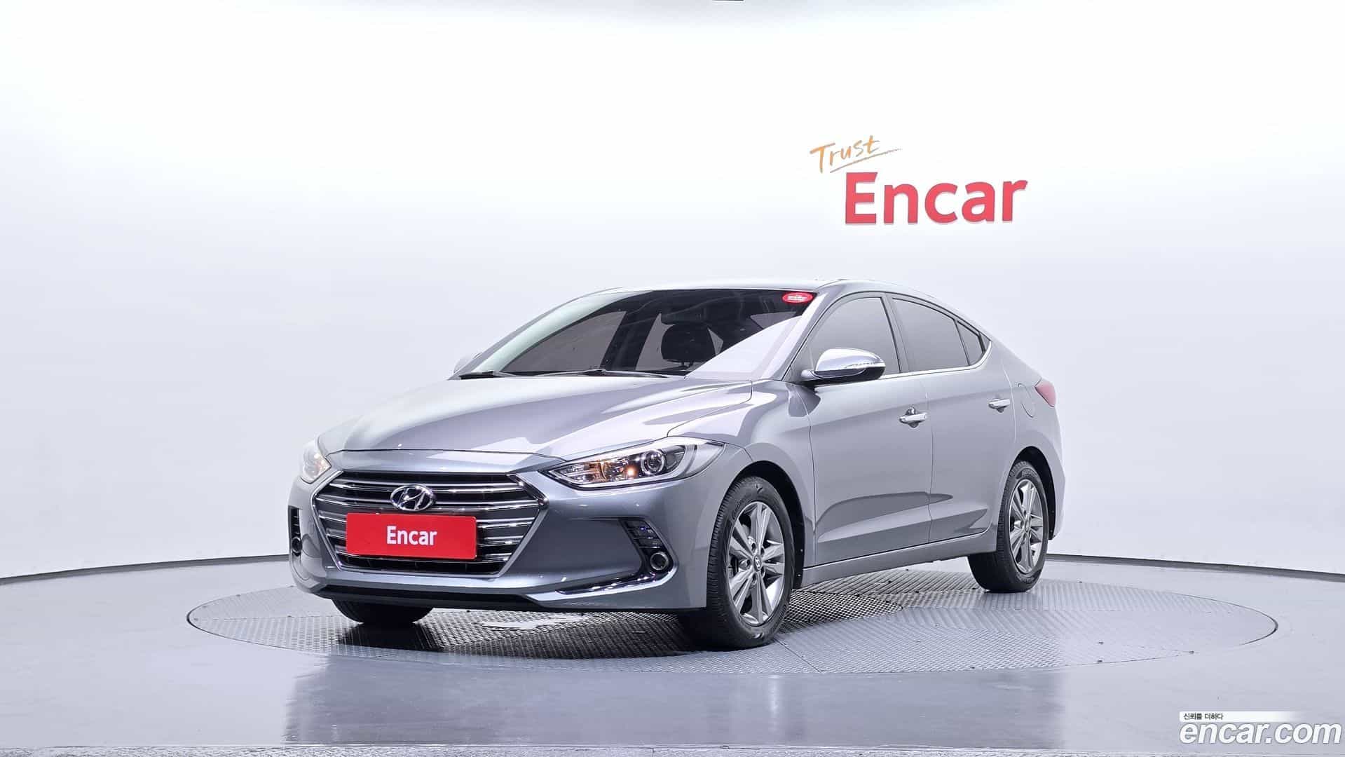 AVANTE Hyundai 2016.5-OUTER-001