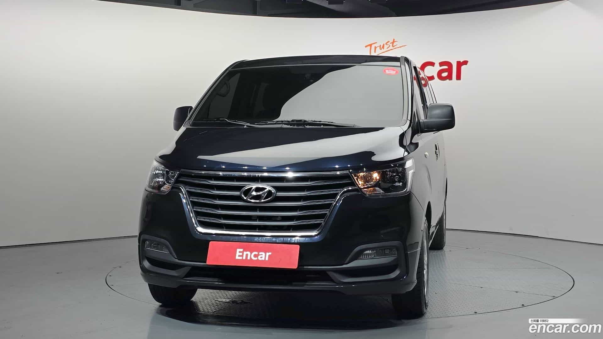 Starex Hyundai 2019.2-OUTER-003