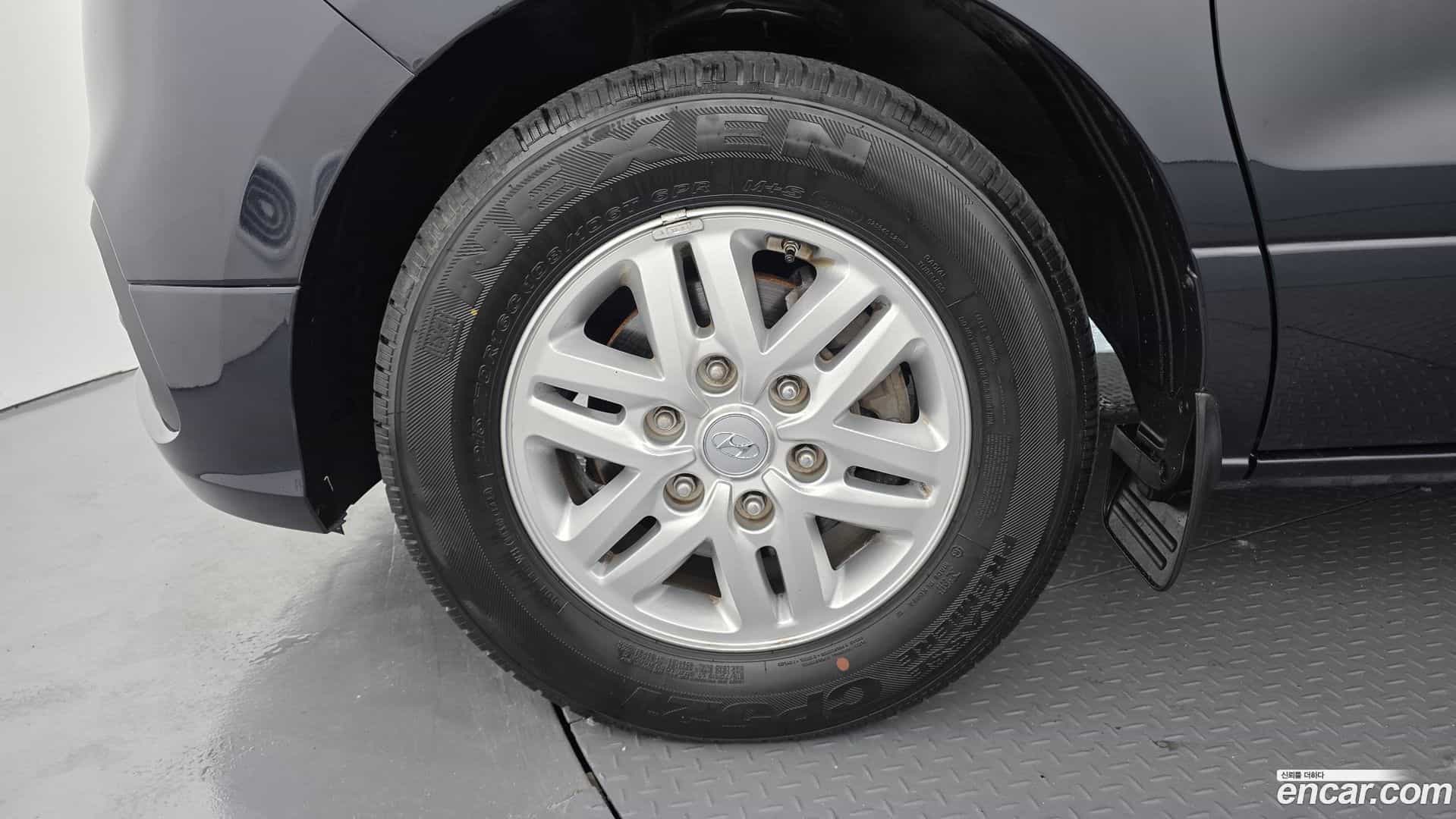 Starex Hyundai 2019.2-OUTER-005