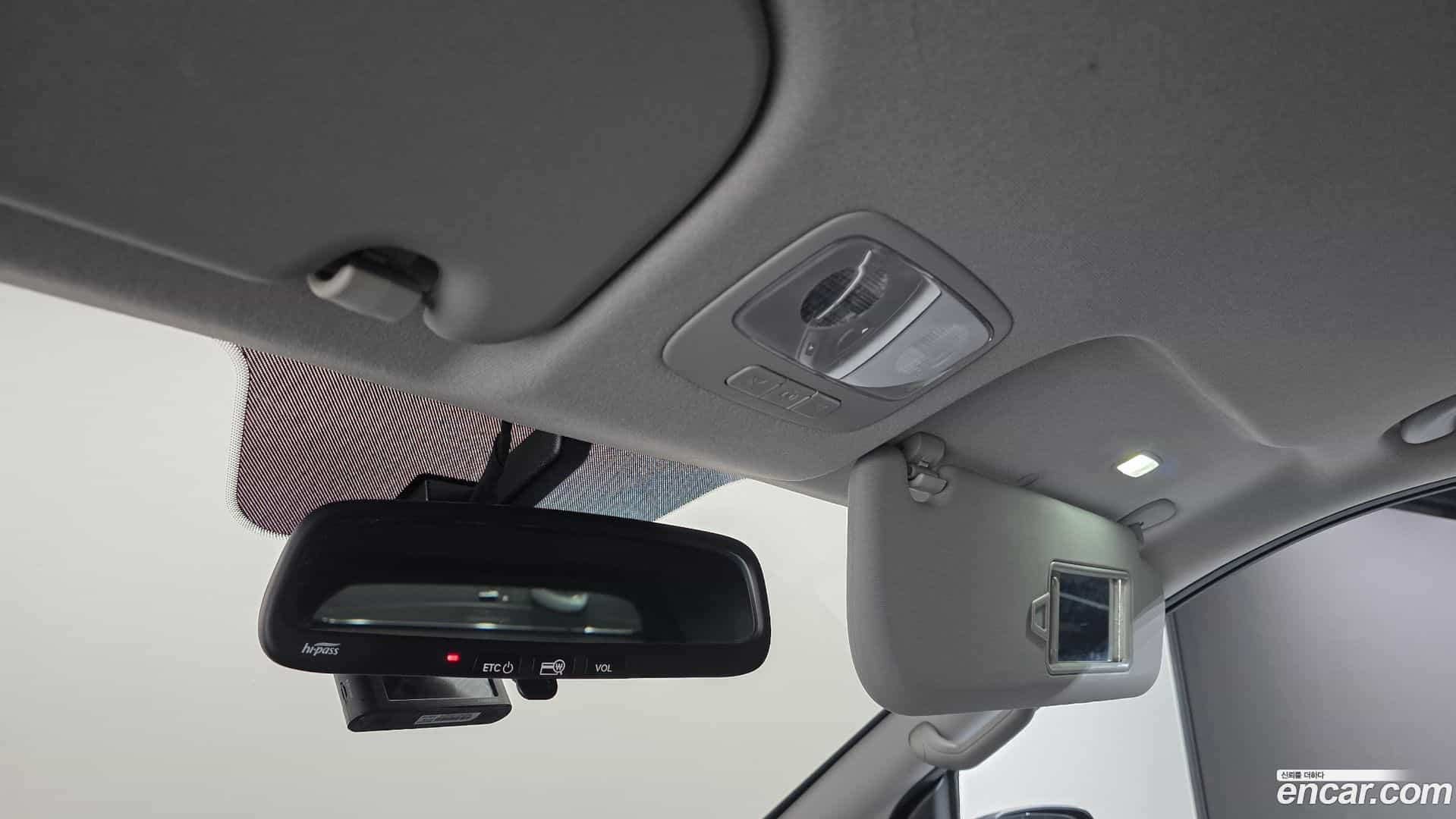 Starex Hyundai 2019.2-OPTION-021