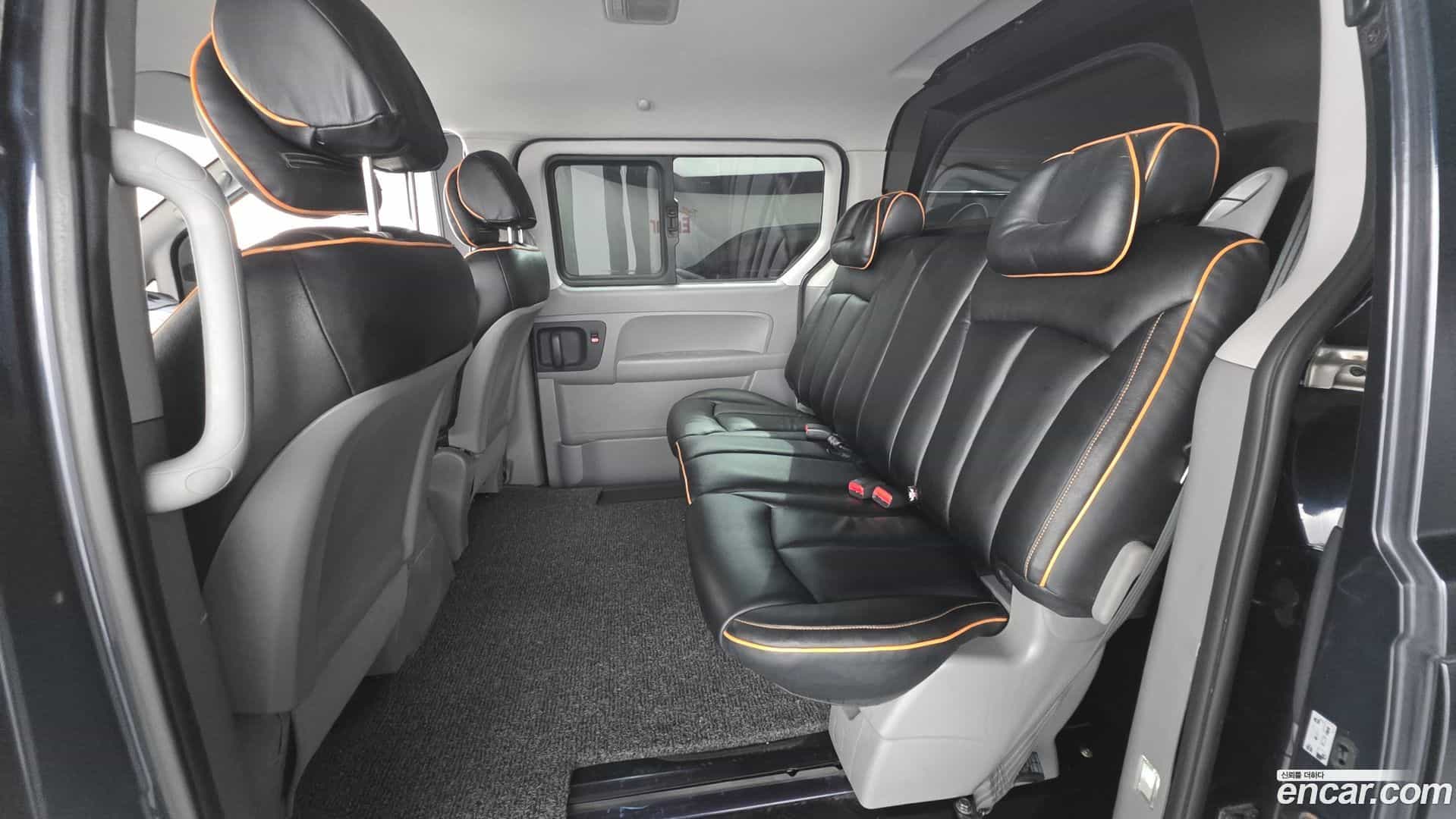 Starex Hyundai 2019.2-OPTION-022