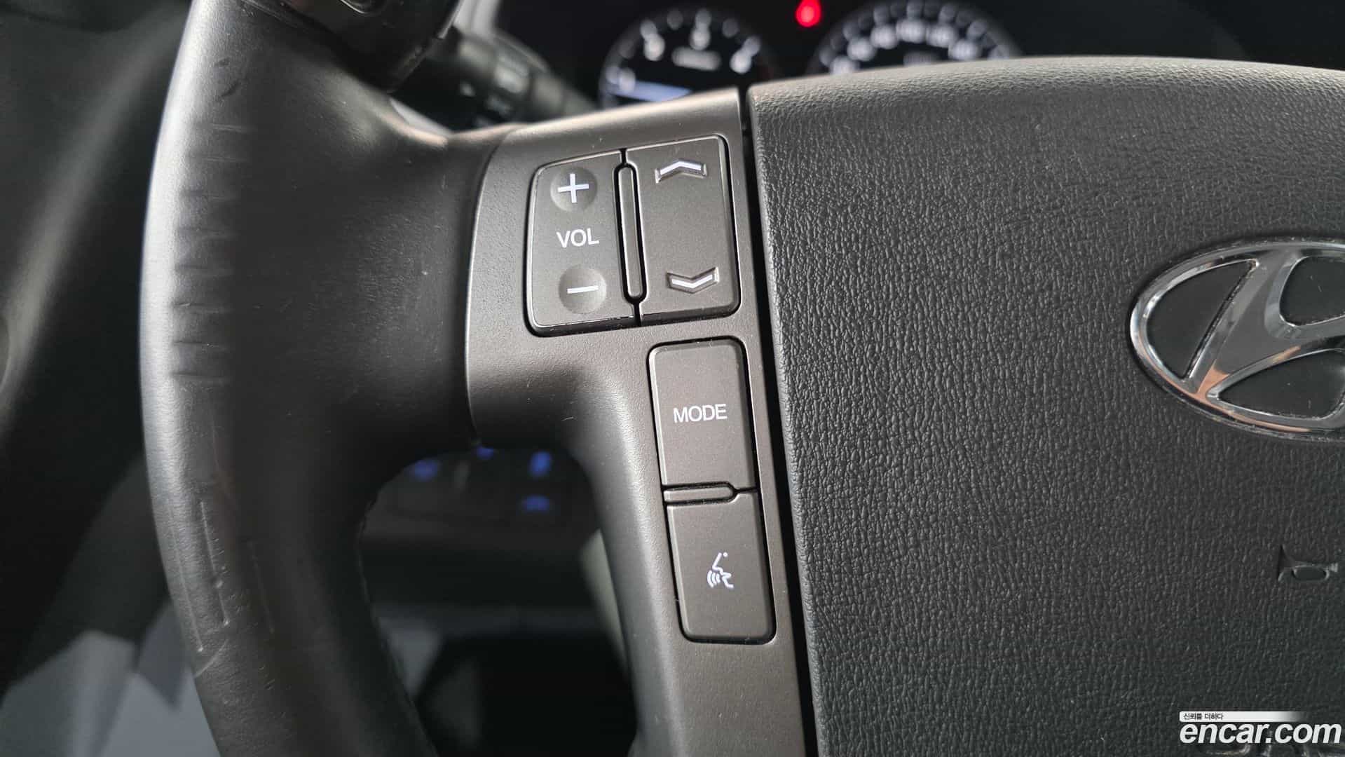 Starex Hyundai 2019.2-OPTION-044