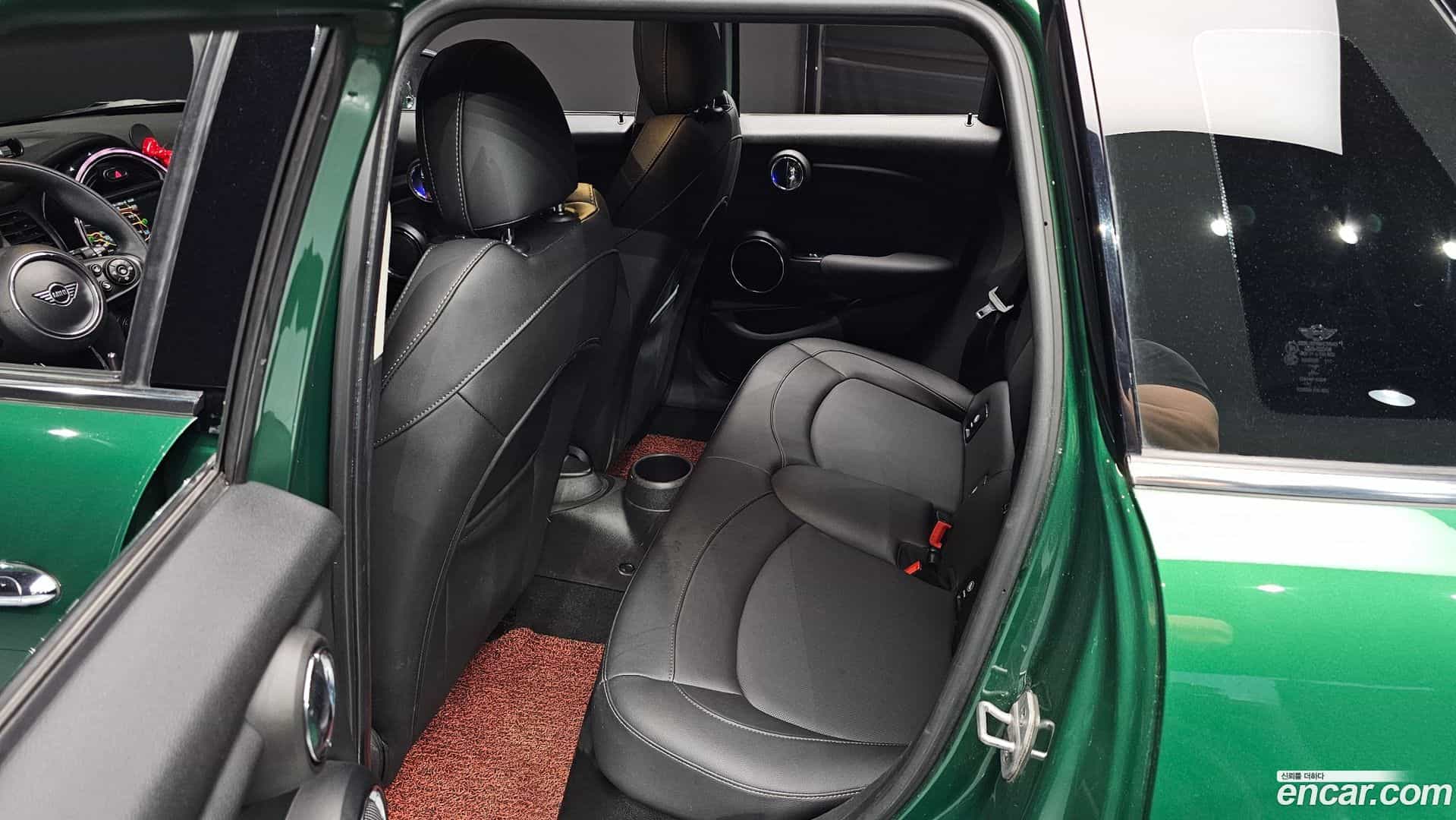 Cooper Mini 2021.3-OPTION-015