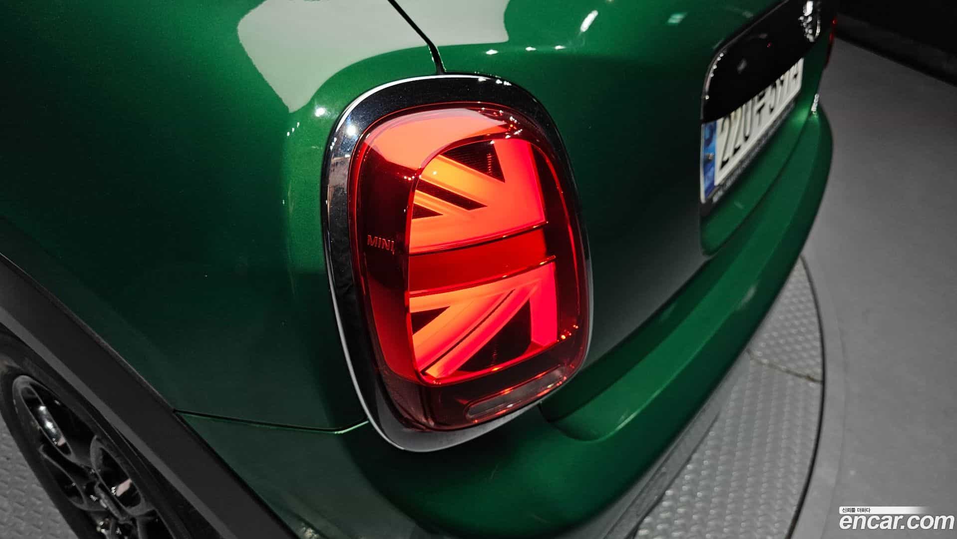 Cooper Mini 2021.3-OUTER-033