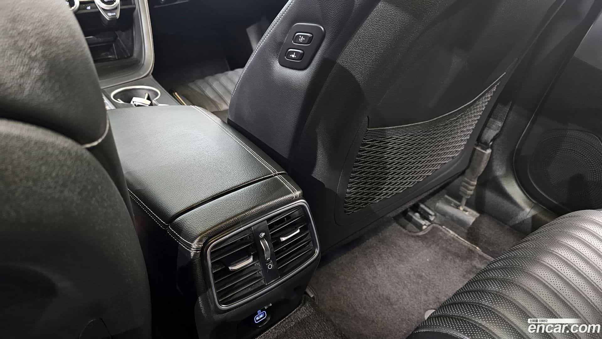 G70 Genesis 2019.4-OPTION-023