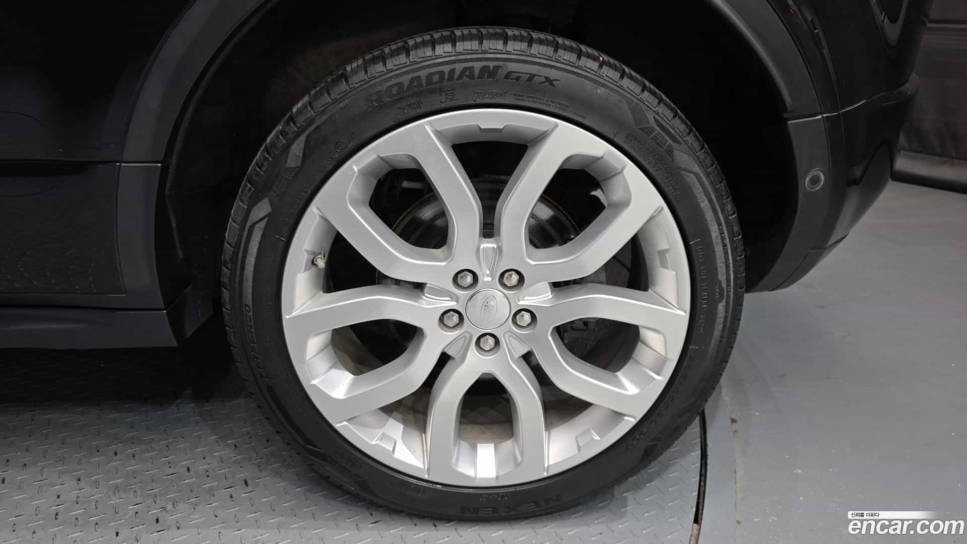 Range Rover Evoque Land Rover 2018.7-OUTER-031