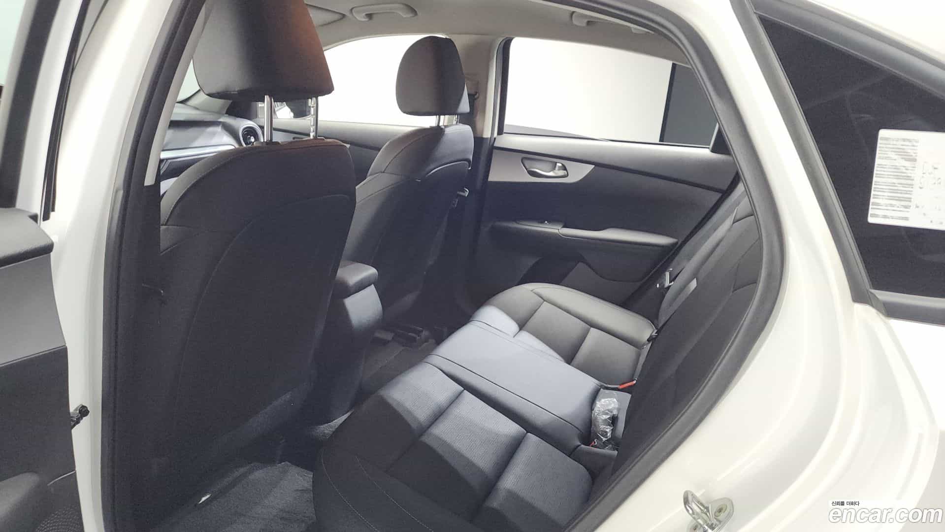 K3 Kia 2021.4-OPTION-015