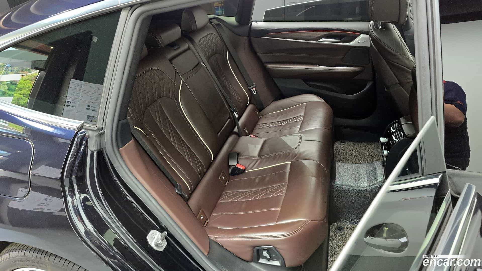Gran Turismo BMW 2021.4-OPTION-016