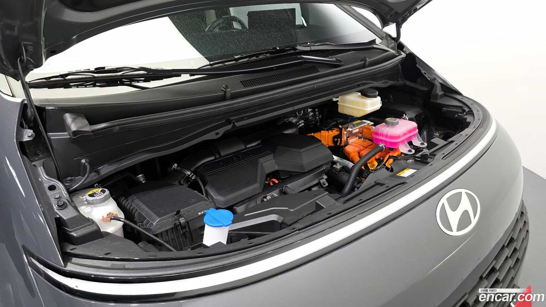 Staria Hyundai 2026.4-OUTER-006