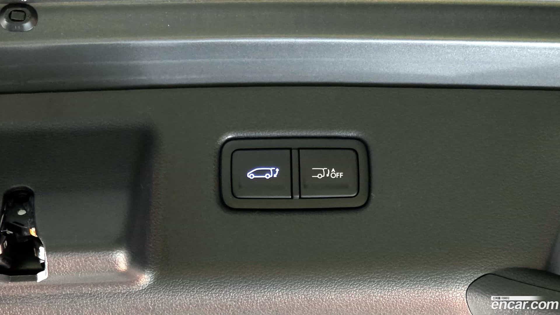 Staria Hyundai 2026.4-OPTION-023