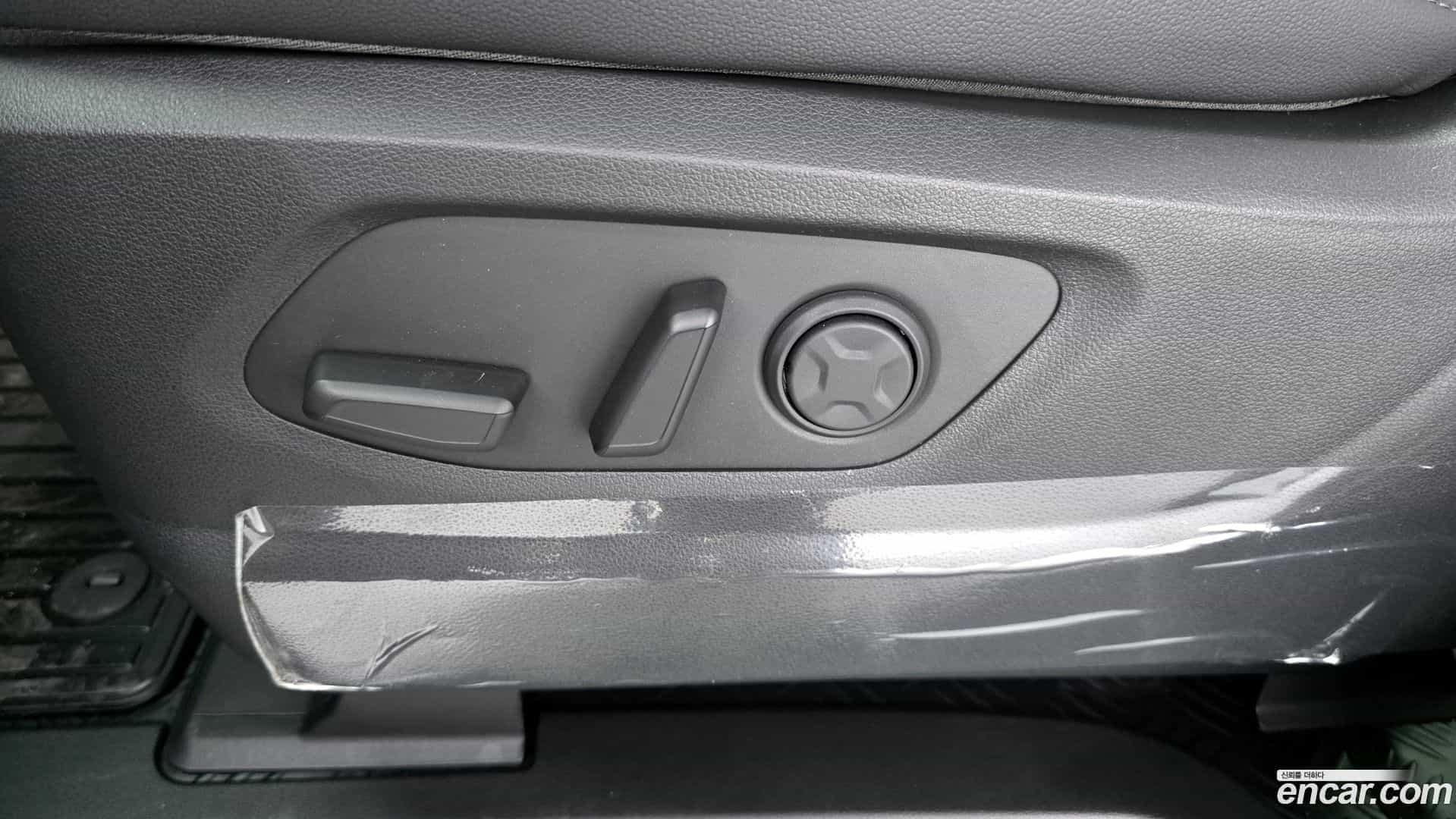 Staria Hyundai 2026.4-OPTION-046