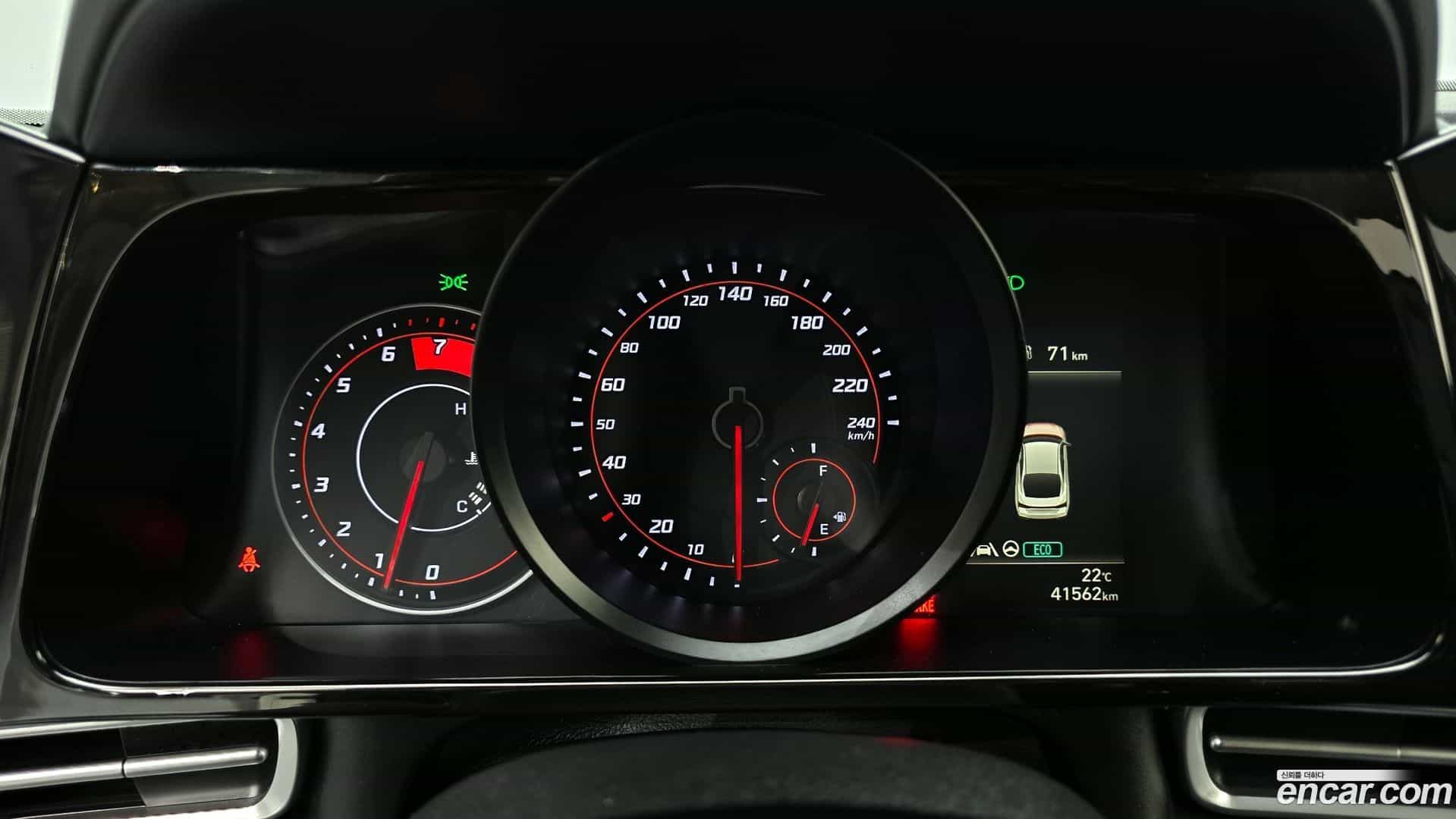 AVANTE Hyundai 2021.5-INNER-008