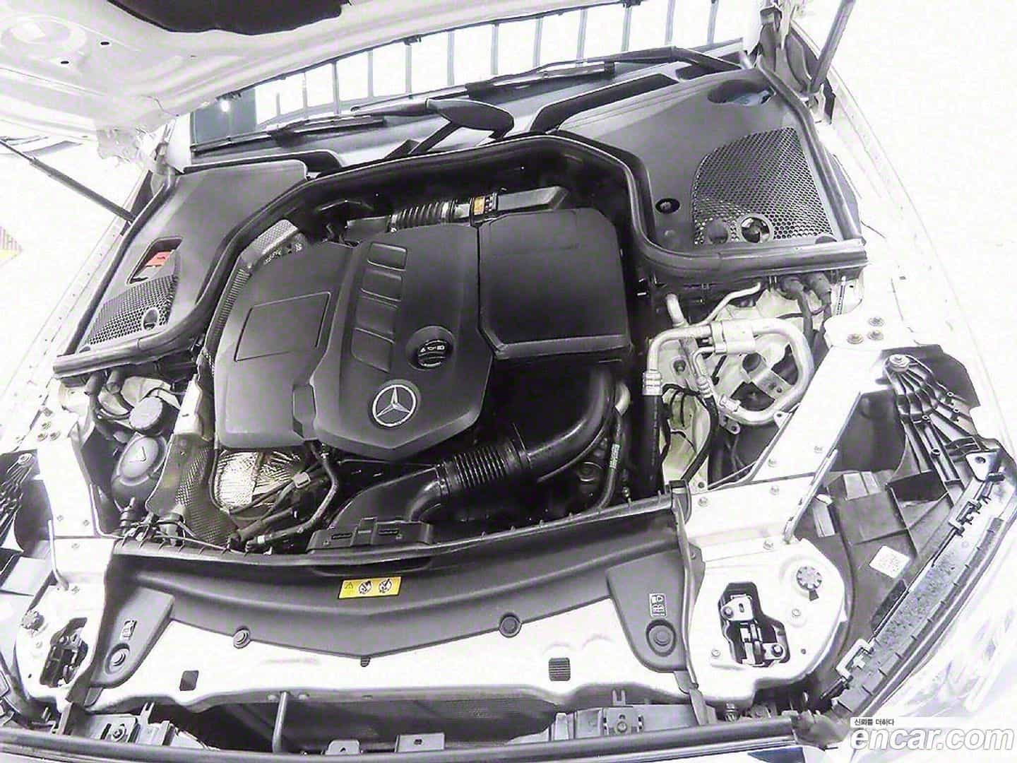 E-Class Mercedes-Benz 2018.4-INNER-007