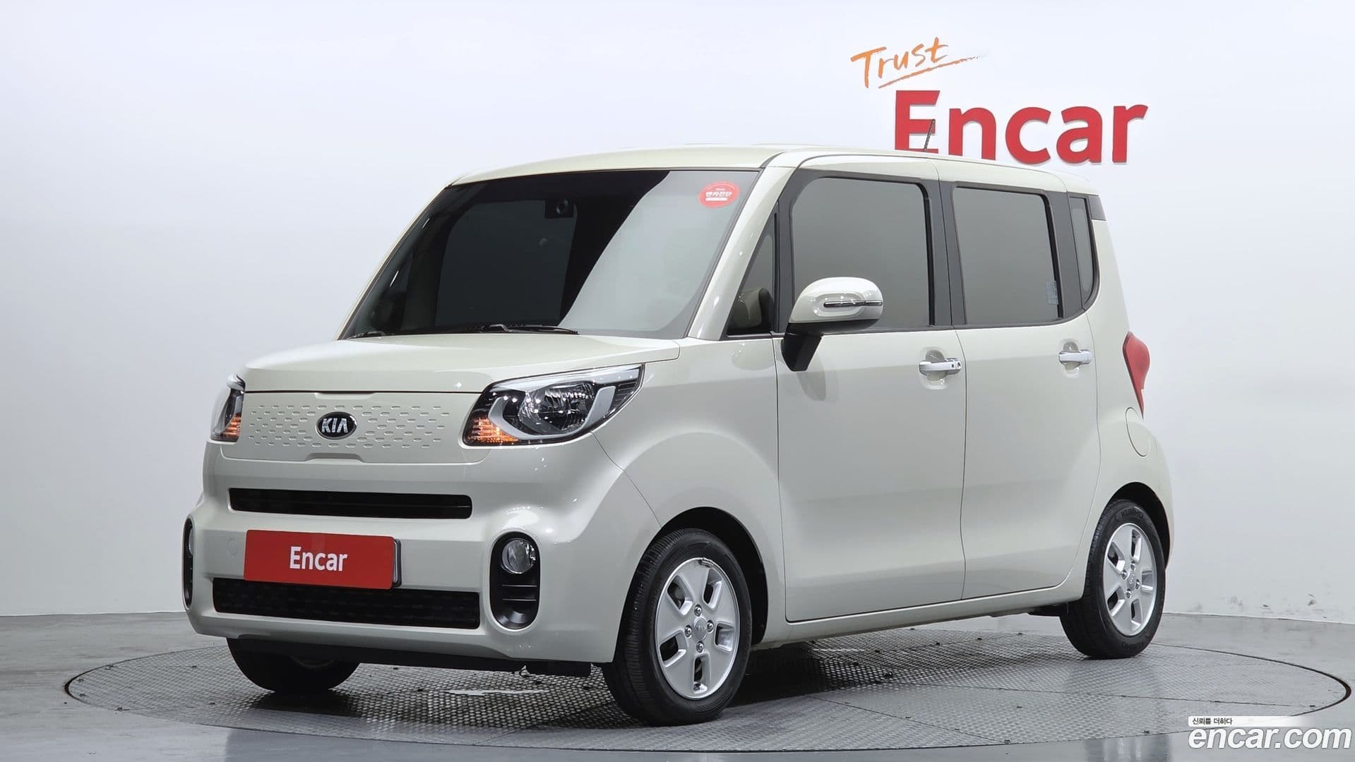 Main__Slider__Photo:RAY Kia 2019.3-0
