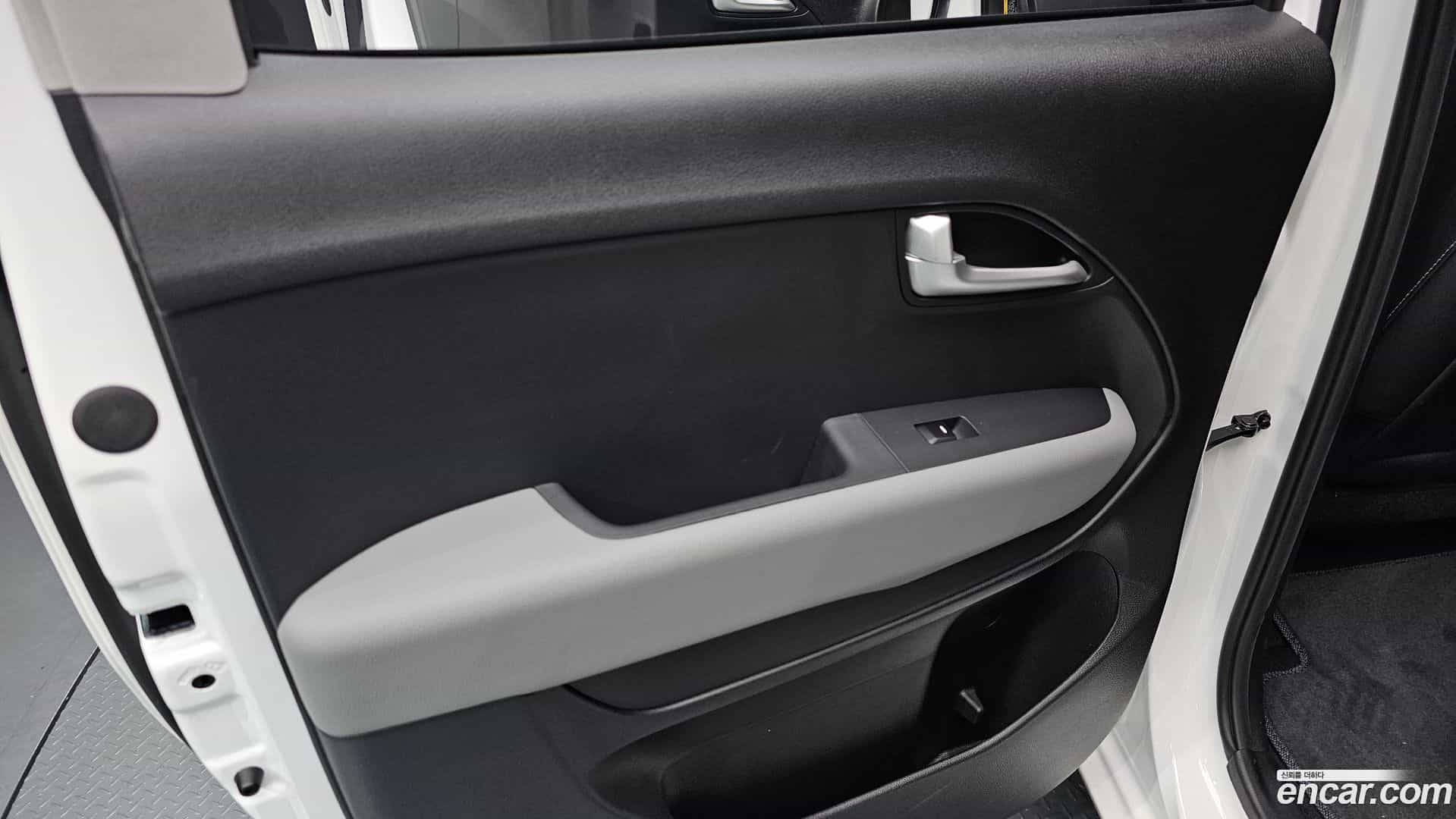 RAY Kia 2026.4-INNER-035