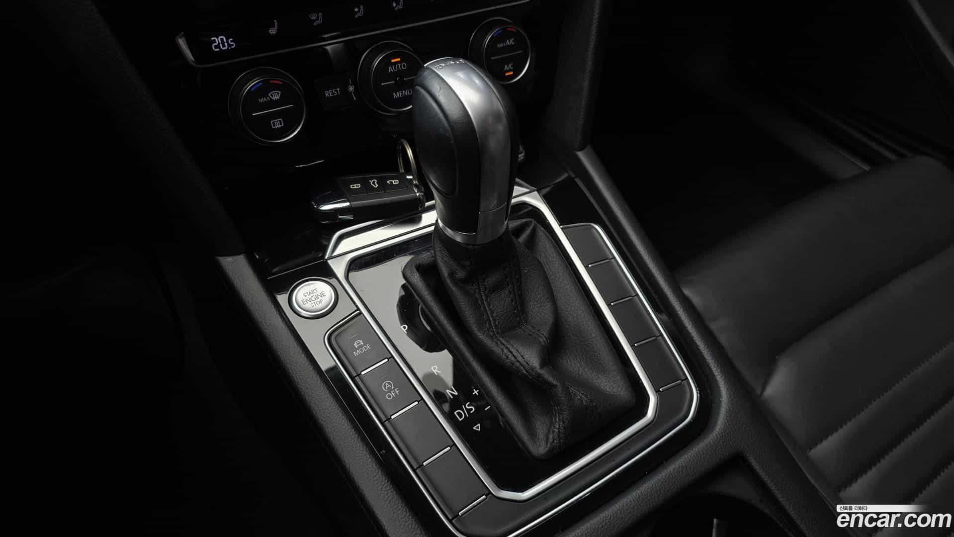 Passat Volkswagen 2018.4-INNER-009