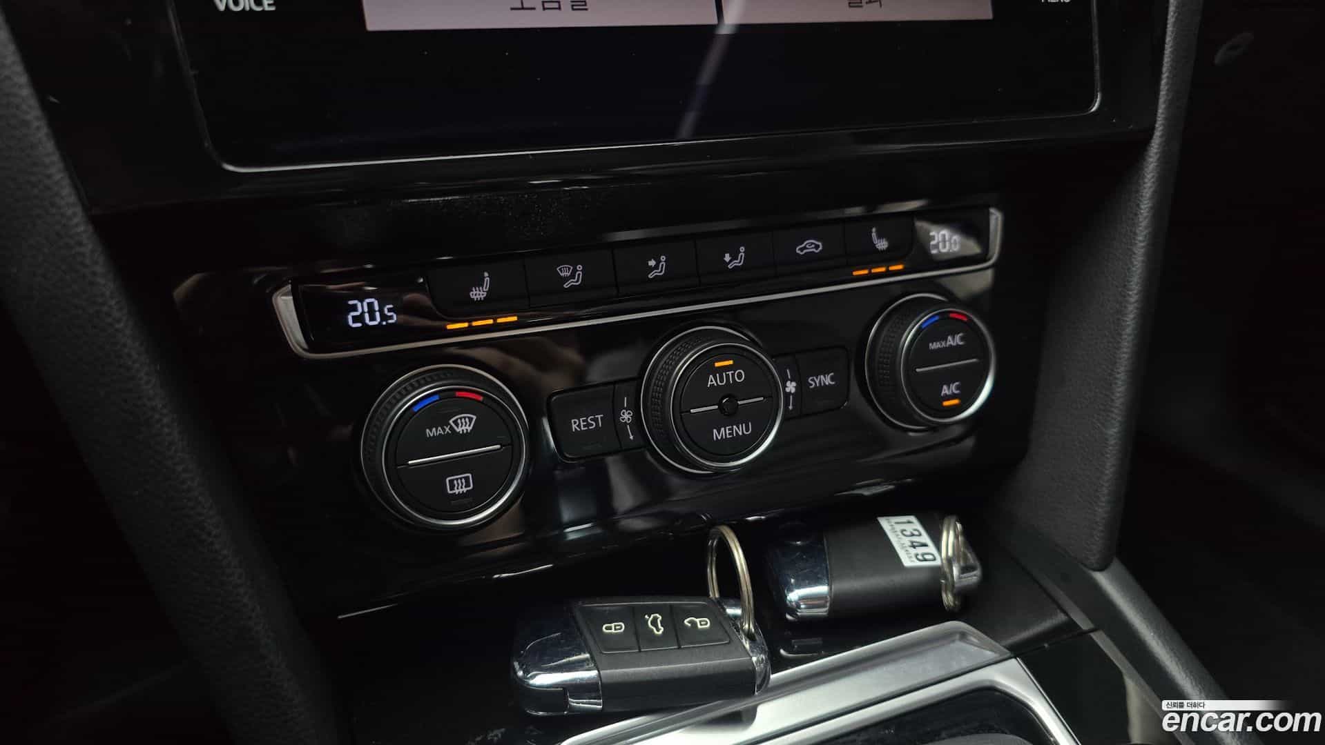 Passat Volkswagen 2018.4-OPTION-022