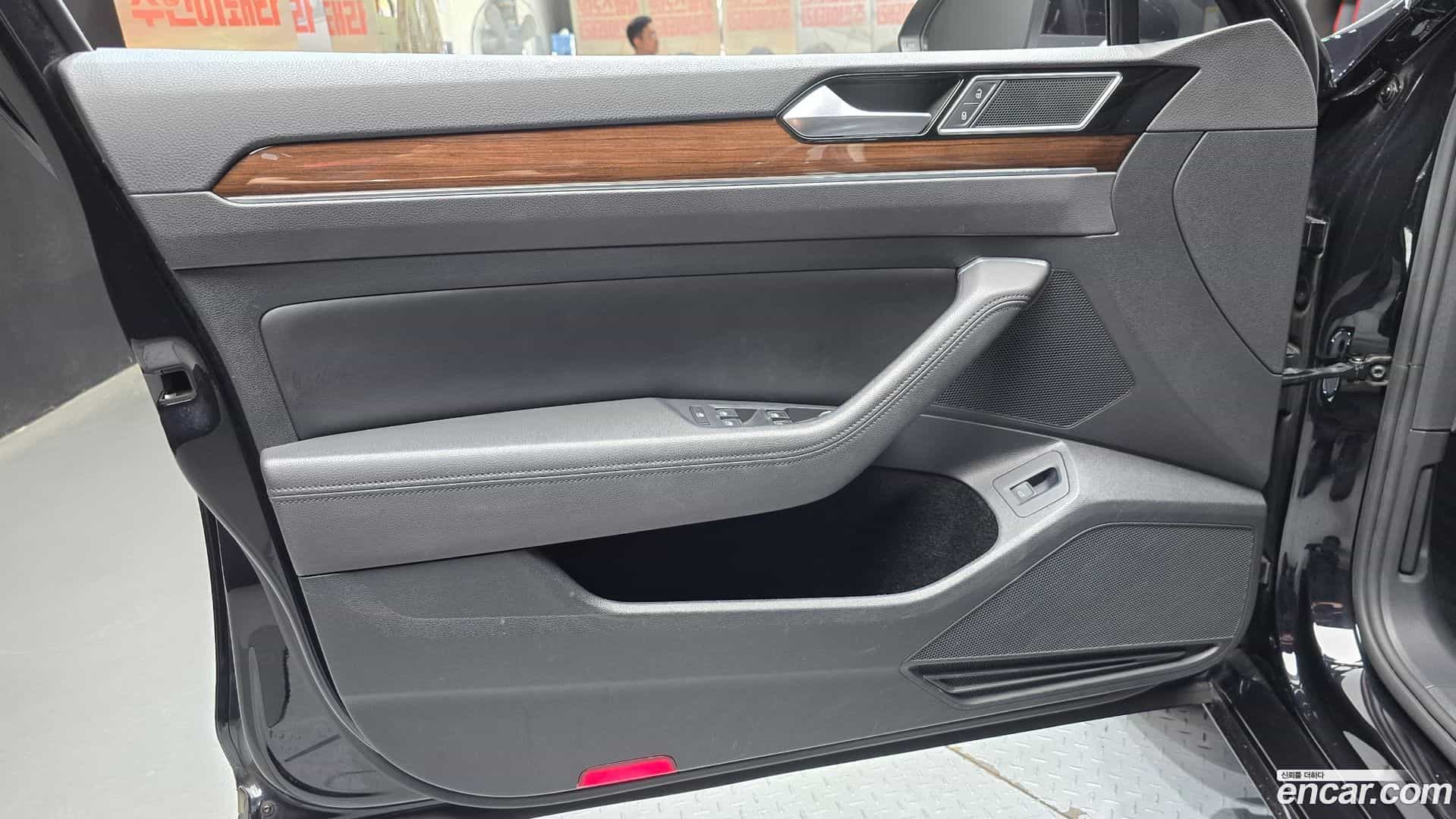 Passat Volkswagen 2018.4-INNER-034