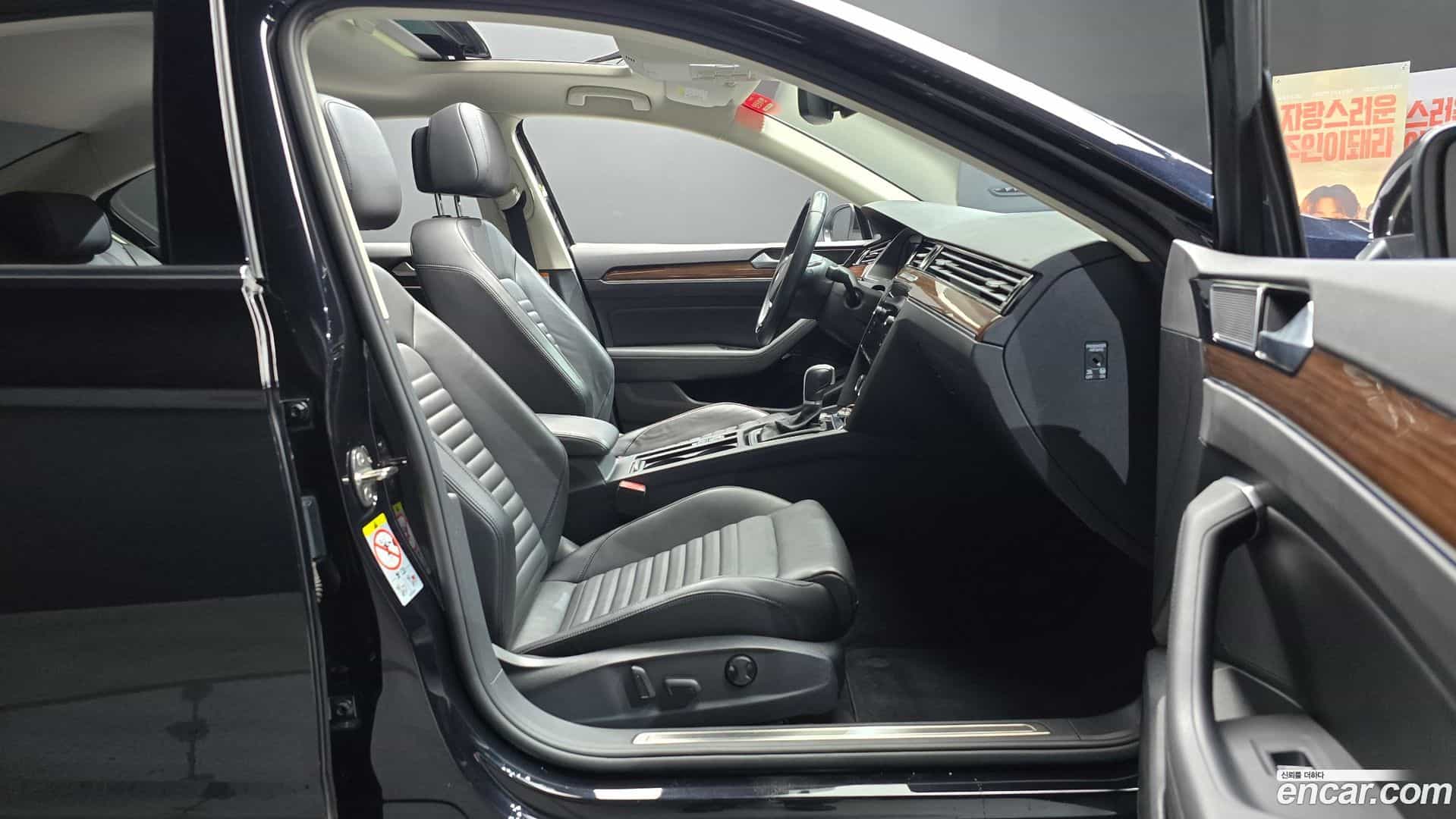Passat Volkswagen 2018.4-INNER-036