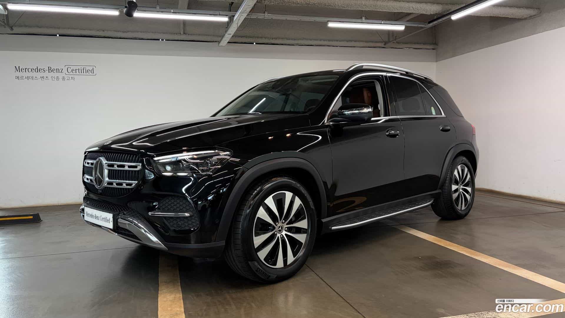 GLE-Class Mercedes-Benz 2025.4-OUTER-001