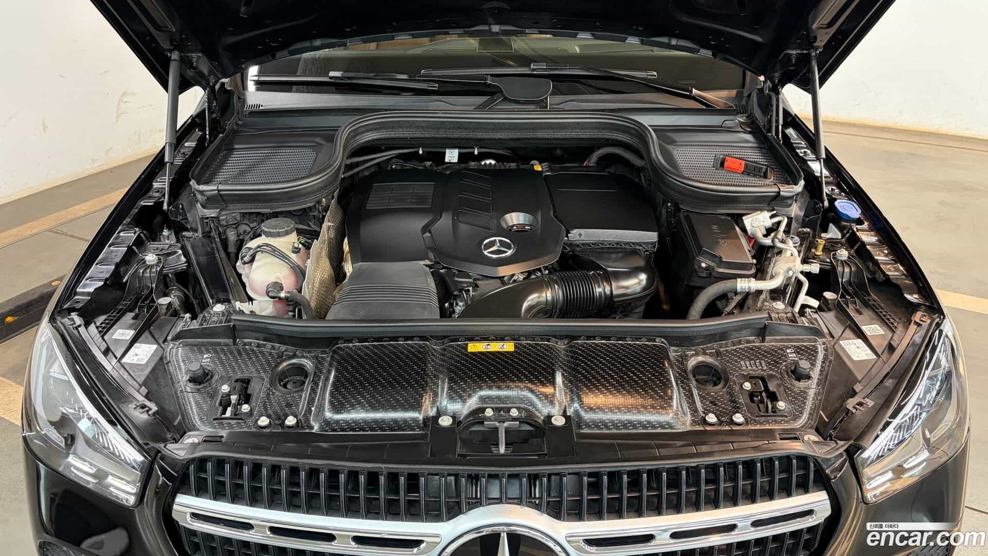 GLE-Class Mercedes-Benz 2025.4-OUTER-006
