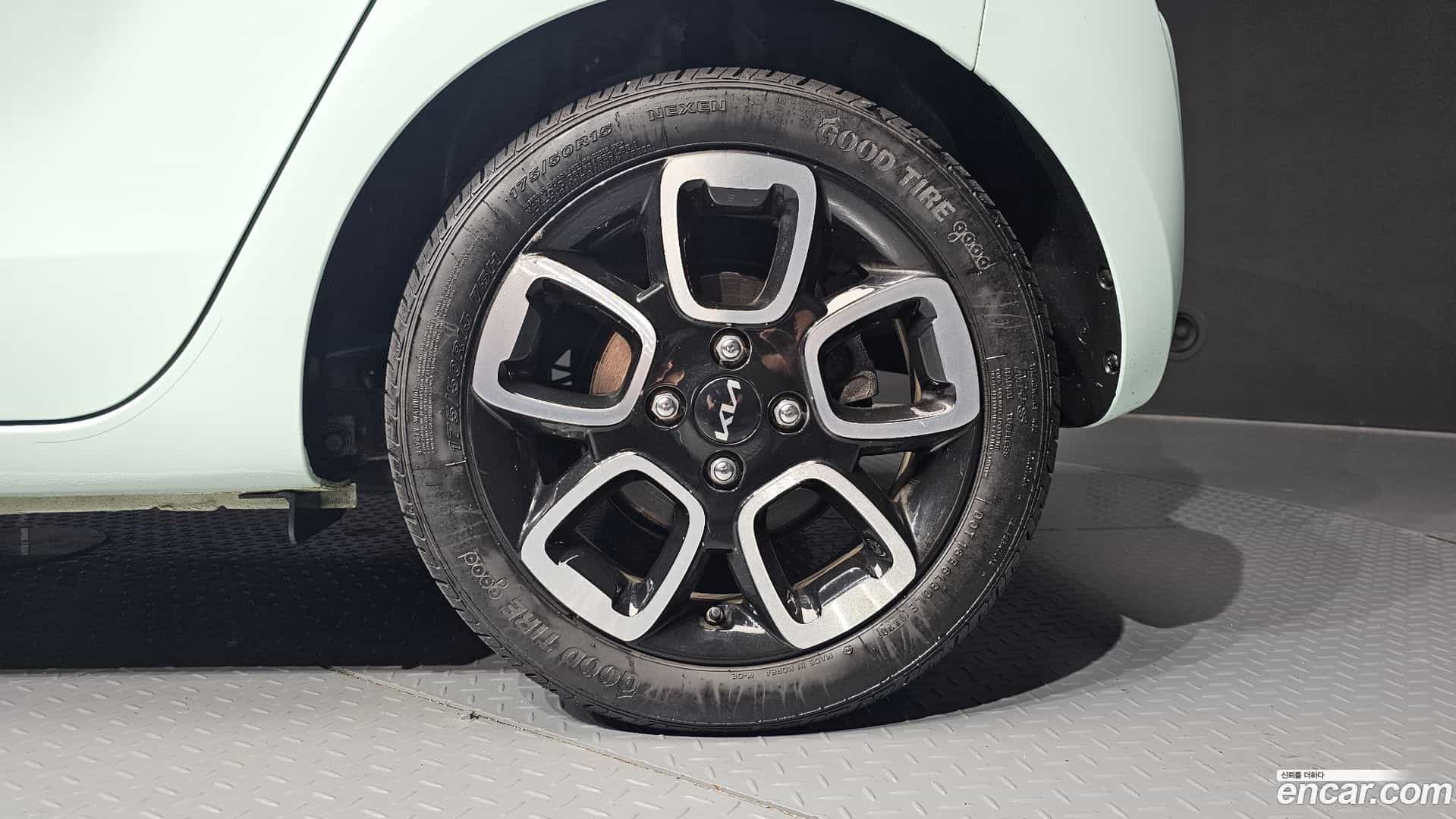 RAY Kia 2022.4-OUTER-031