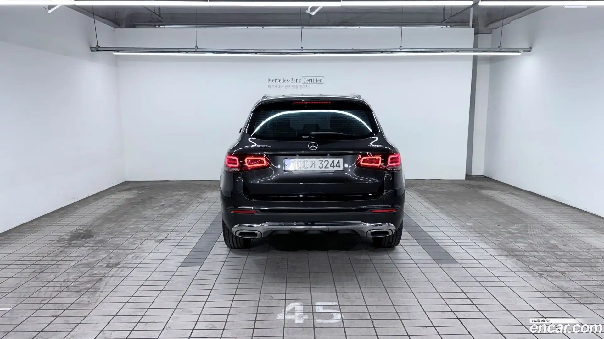 GLC-Class Mercedes-Benz 2021.4-OUTER-004