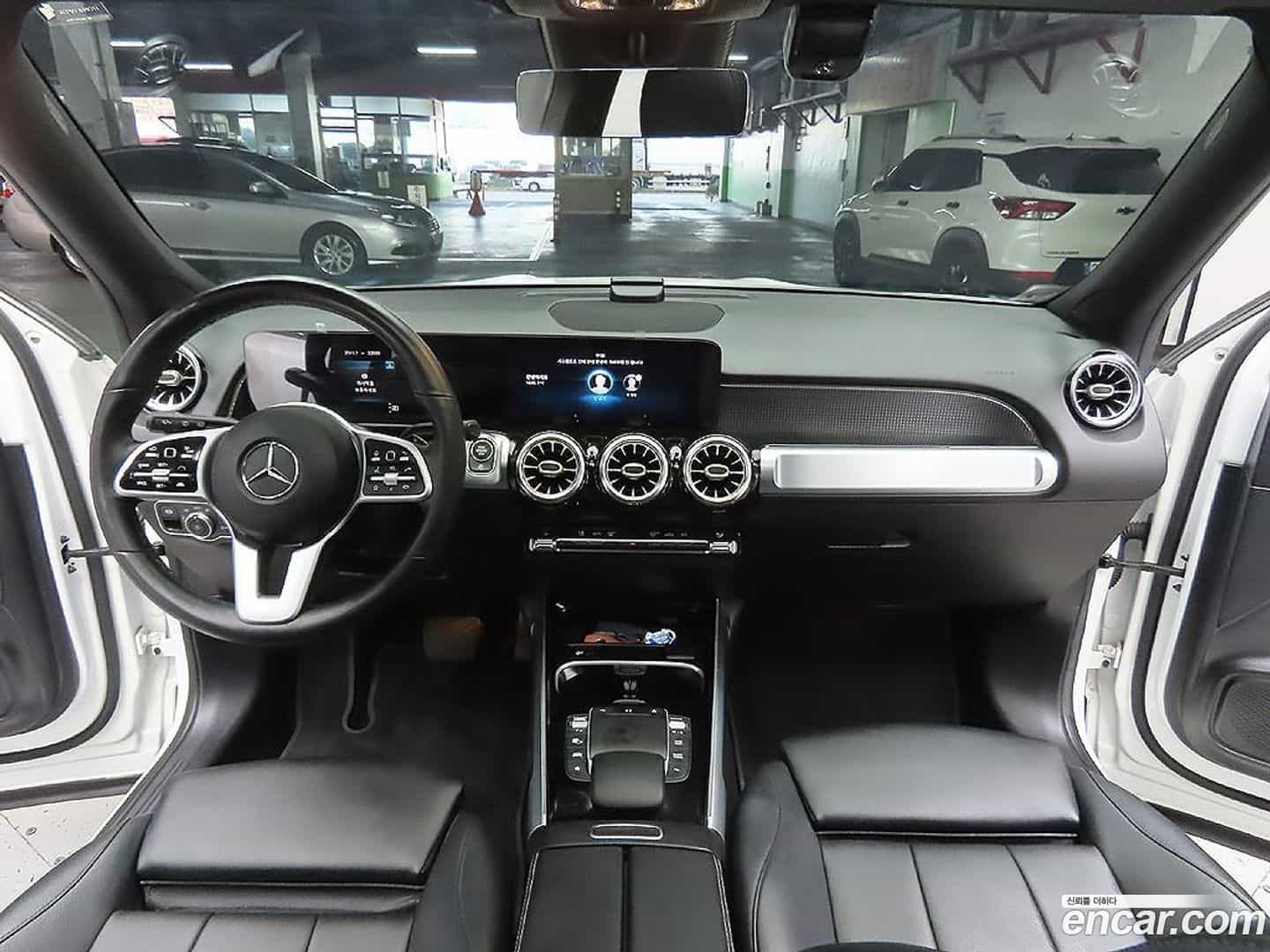 GLB-Class Mercedes-Benz 2021.1-OPTION-015