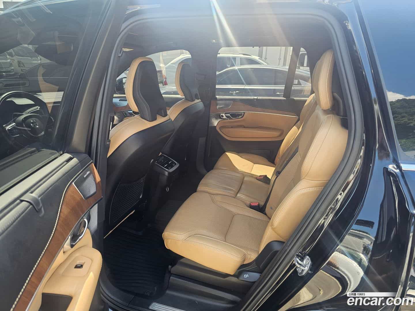 XC90 Volvo 2019.8-OPTION-020