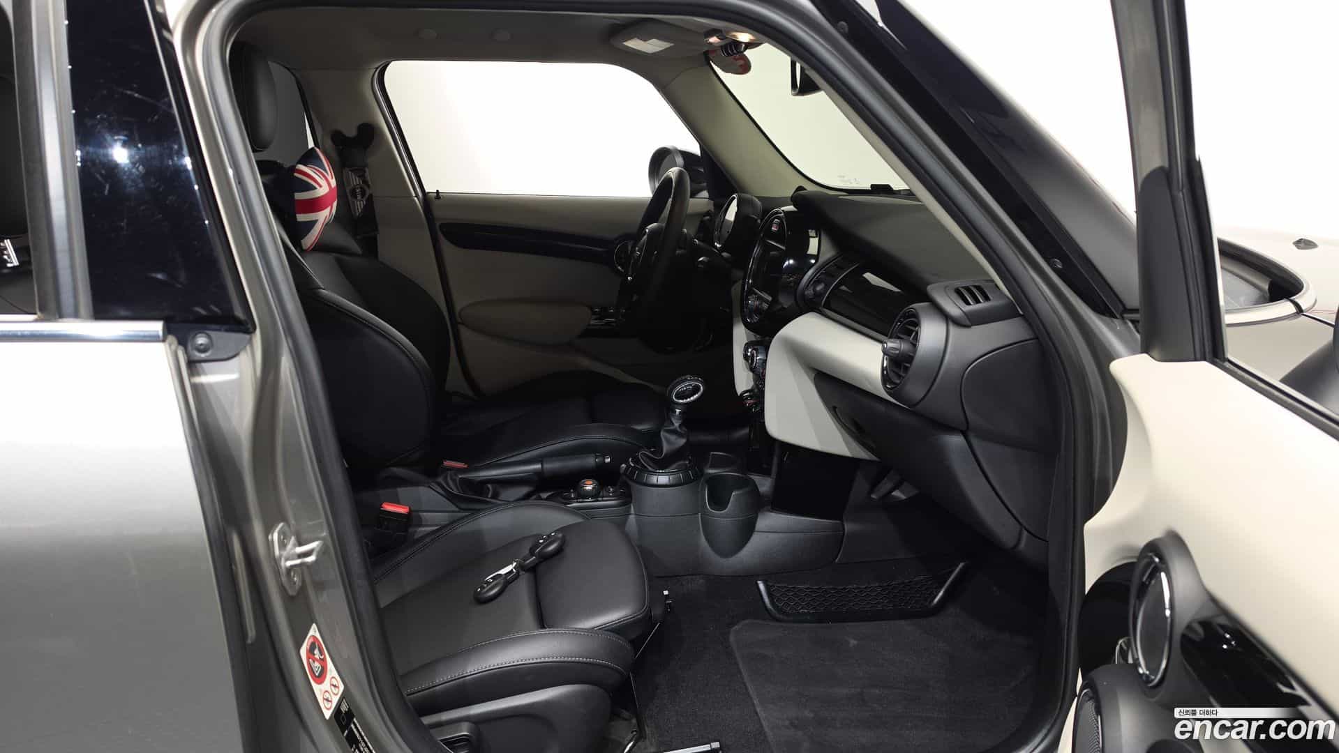 Cooper Mini 2017.6-INNER-036