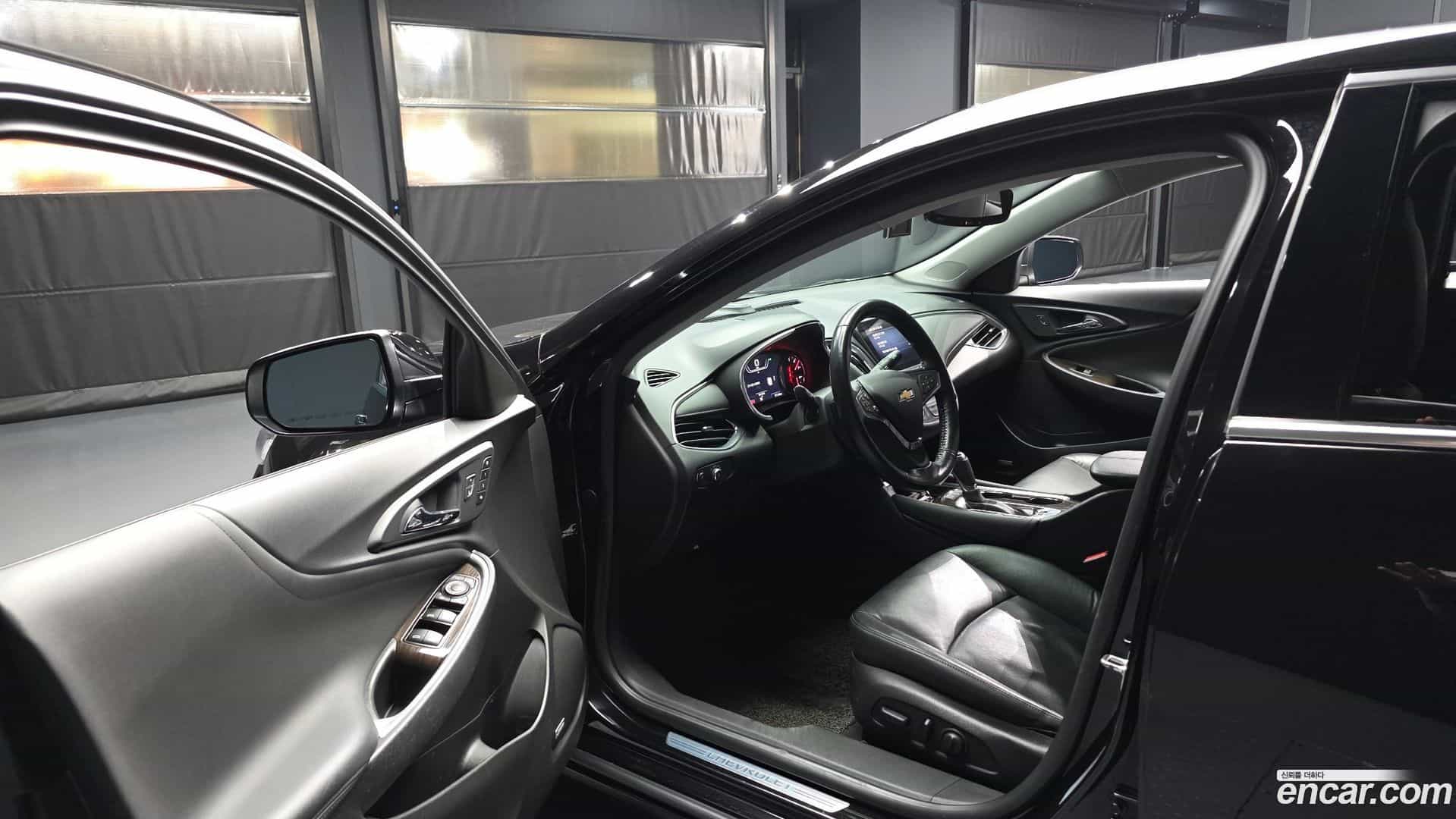 Malibu Chevrolet 2019.1-INNER-010