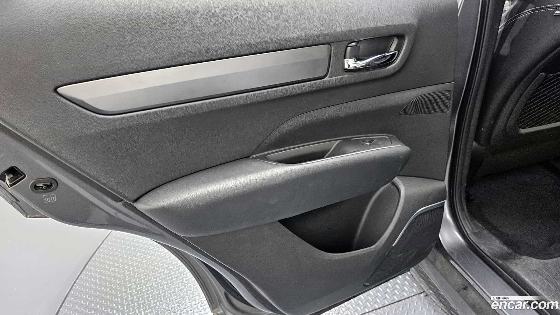 QM6 Renault Korea 2021.1-INNER-035