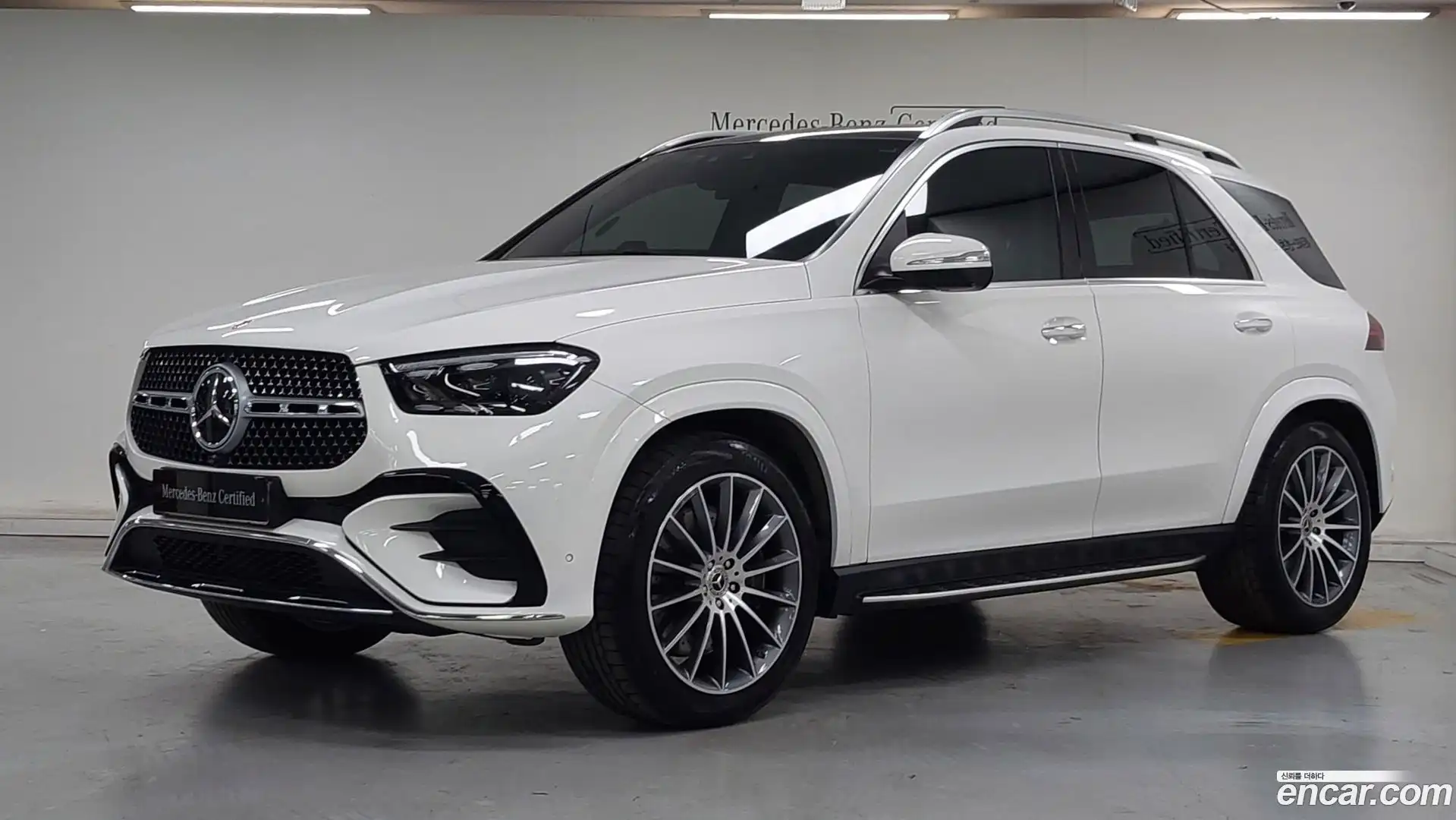 GLE-Class Mercedes-Benz 2024.3-OUTER-001