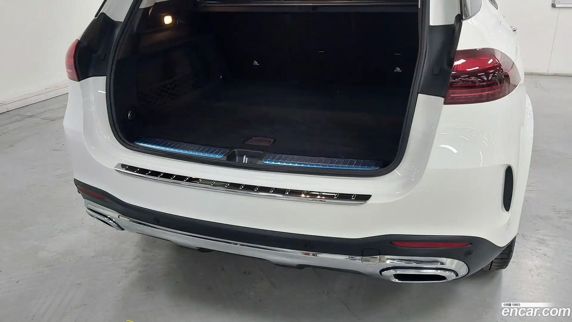 GLE-Class Mercedes-Benz 2024.3-OPTION-015