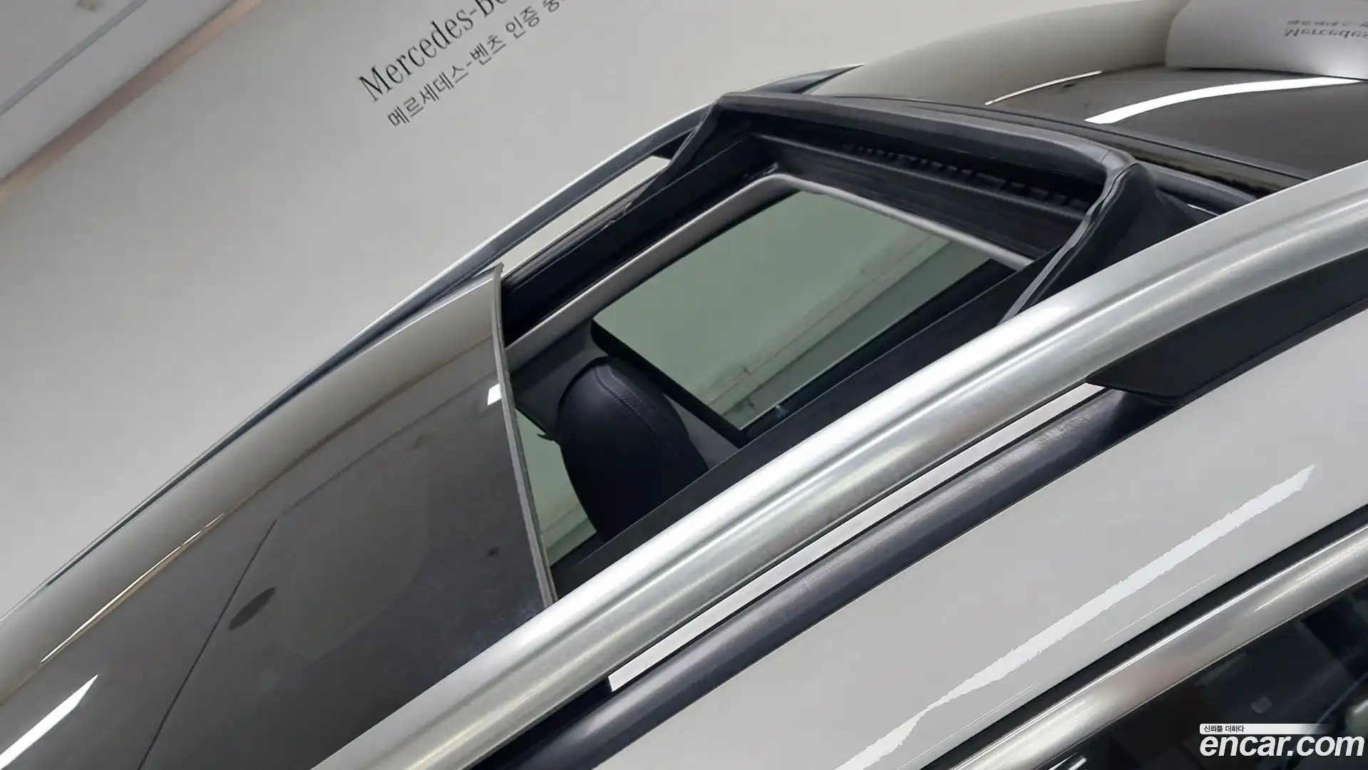 GLE-Class Mercedes-Benz 2024.3-OPTION-016