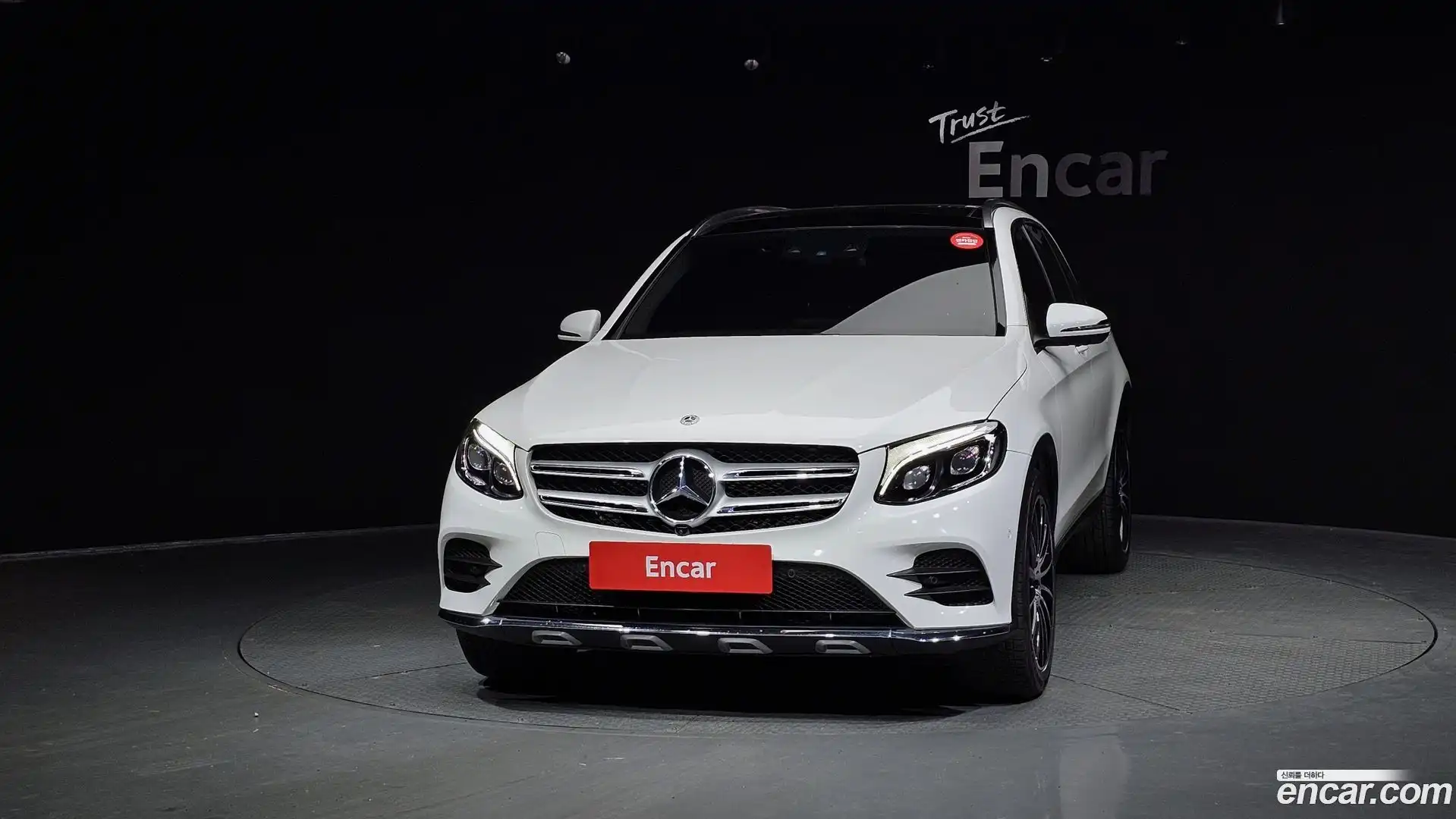 GLC-Class Mercedes-Benz 2018.7-OUTER-003
