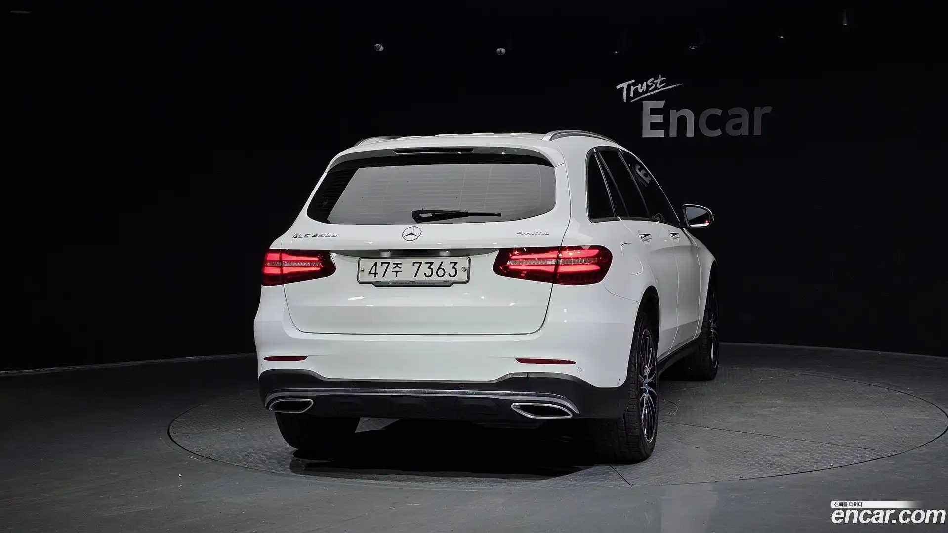 GLC-Class Mercedes-Benz 2018.7-OUTER-004