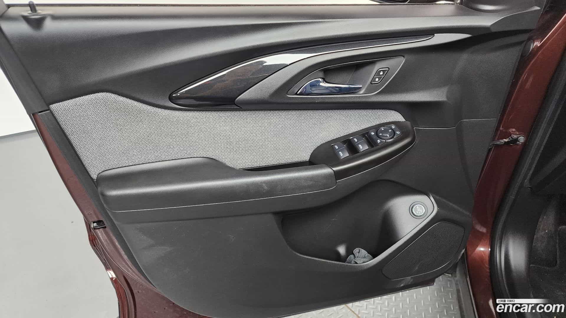 Trailblazer Chevrolet 2021.8-INNER-034